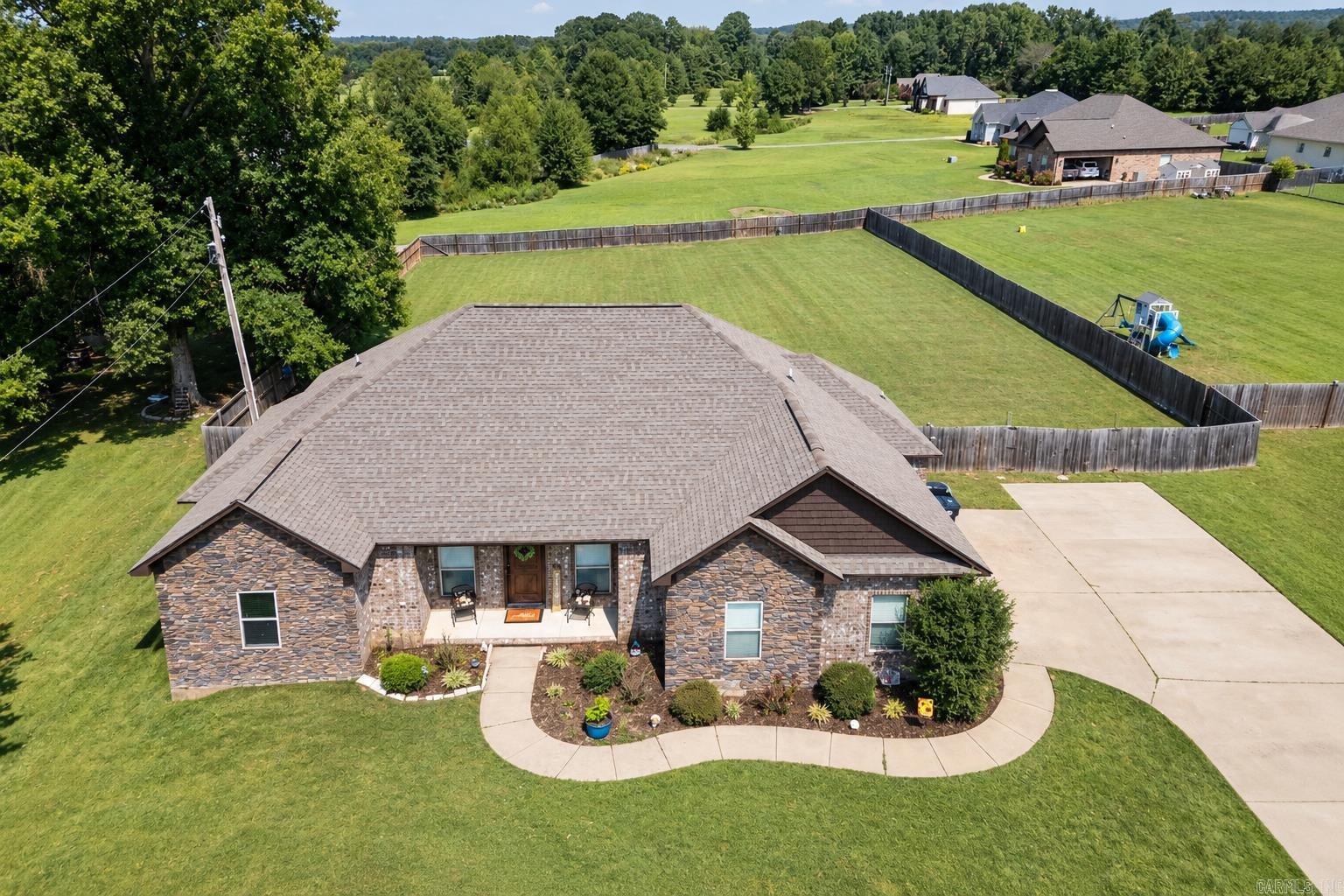 418 Hwy 225 W