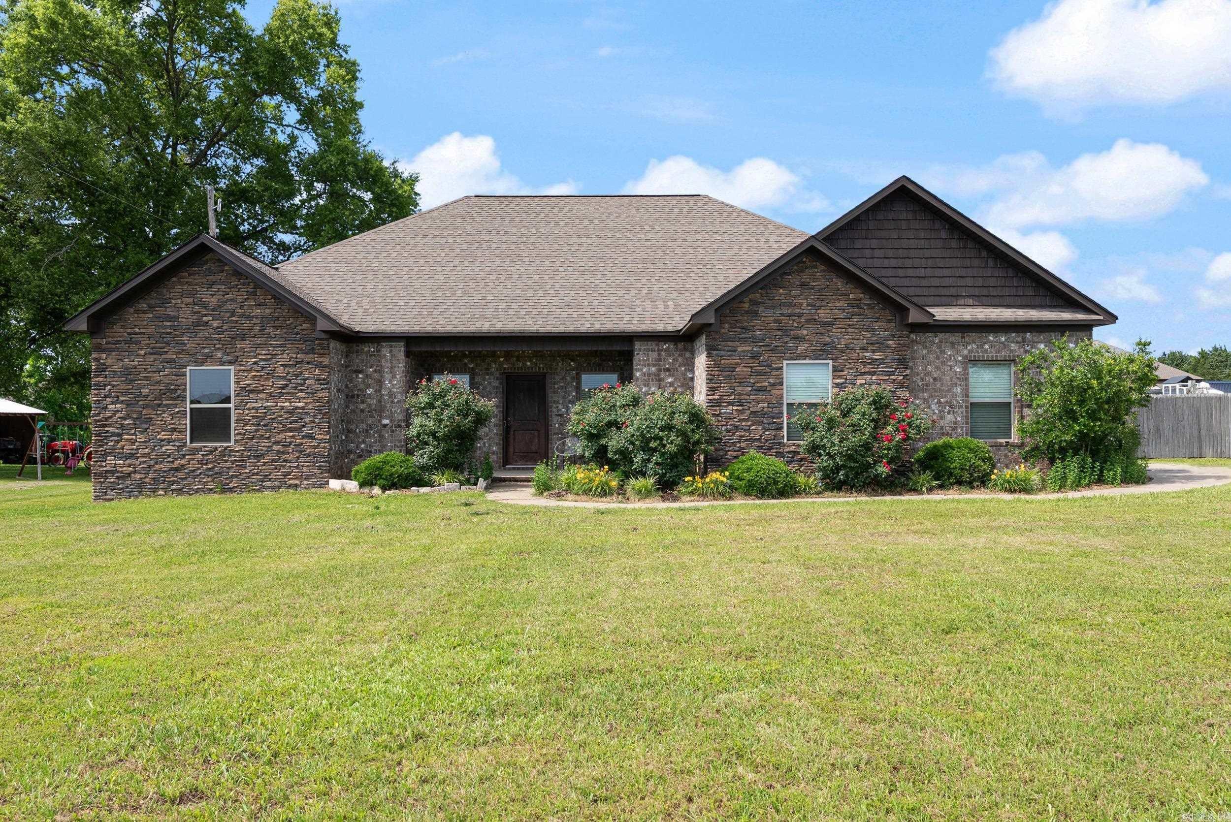 418 Hwy 225 W