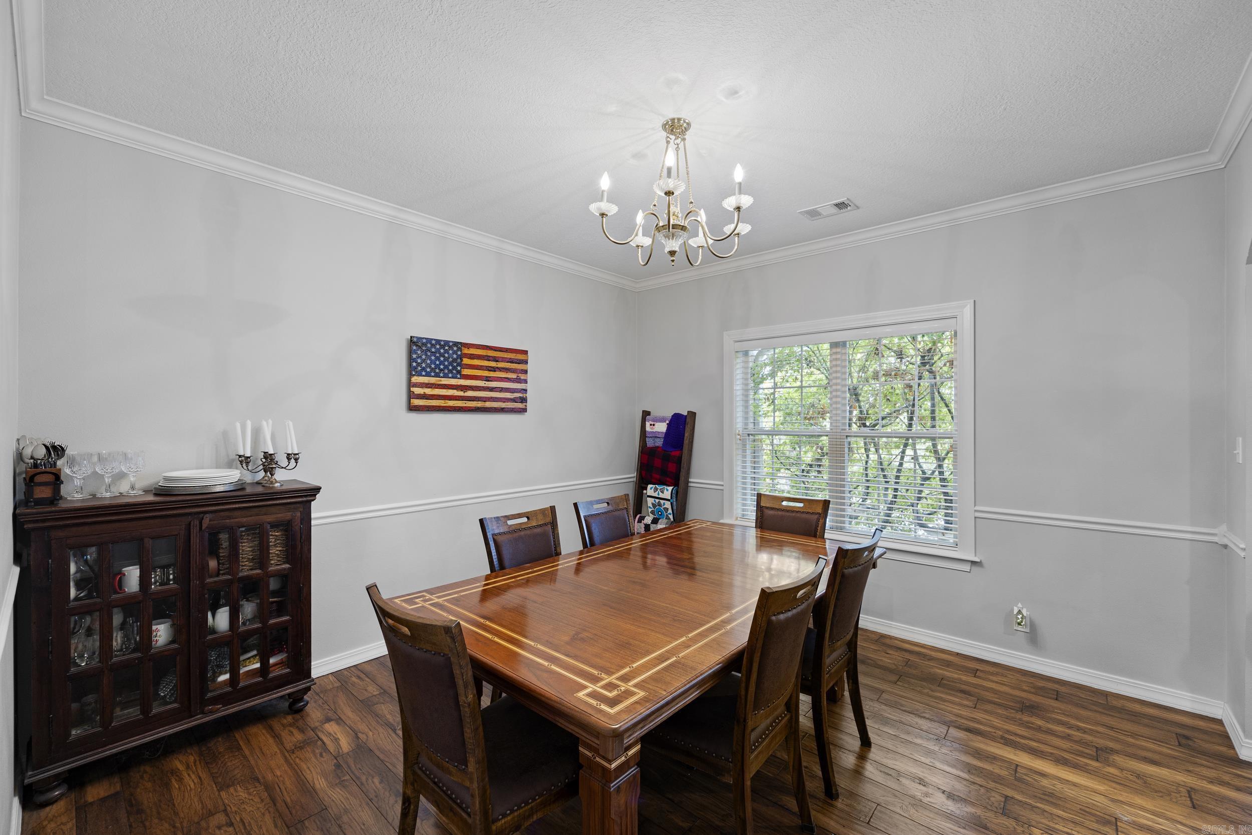 12 W Ridgeline Dr