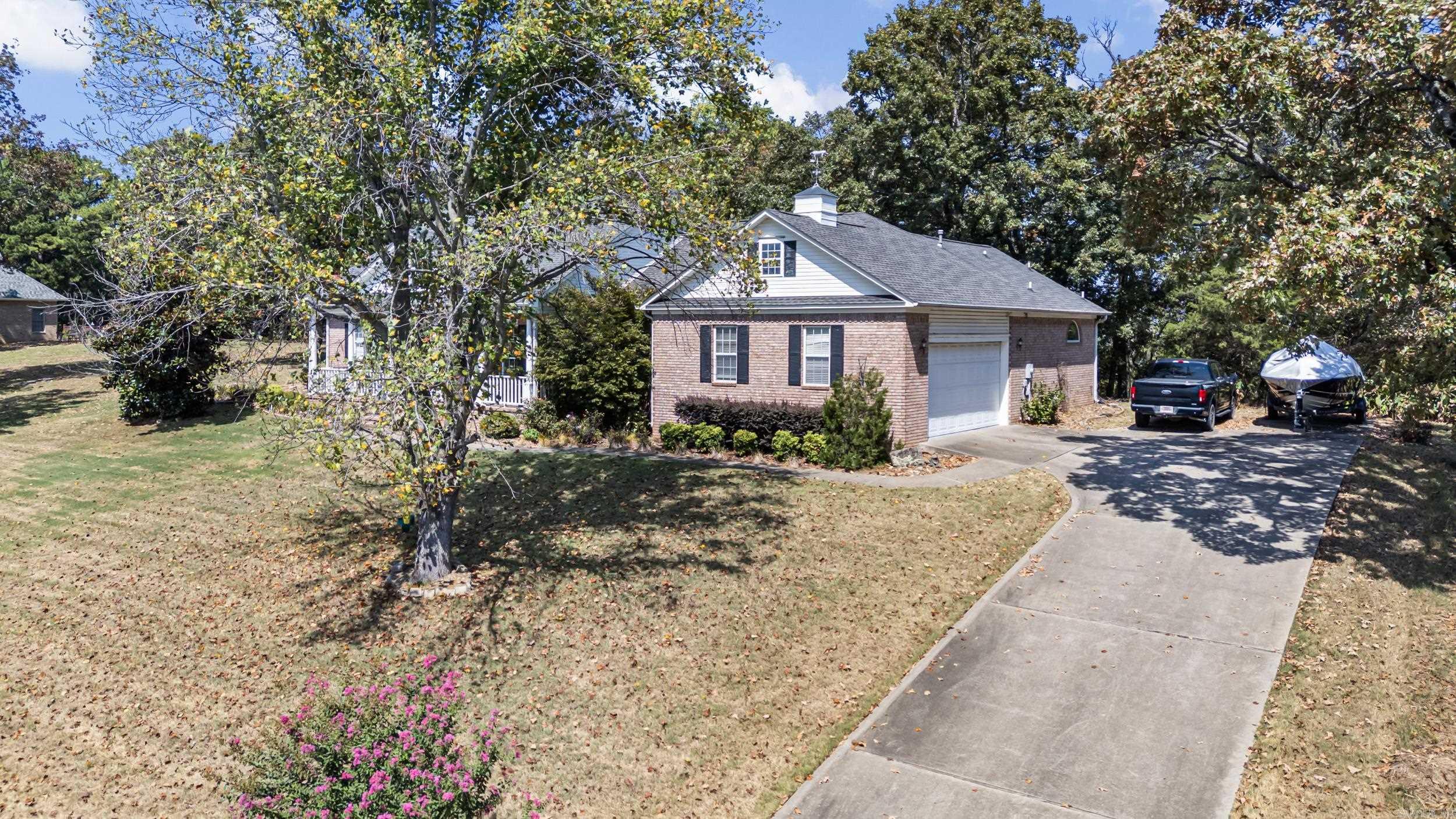 12 W Ridgeline Dr