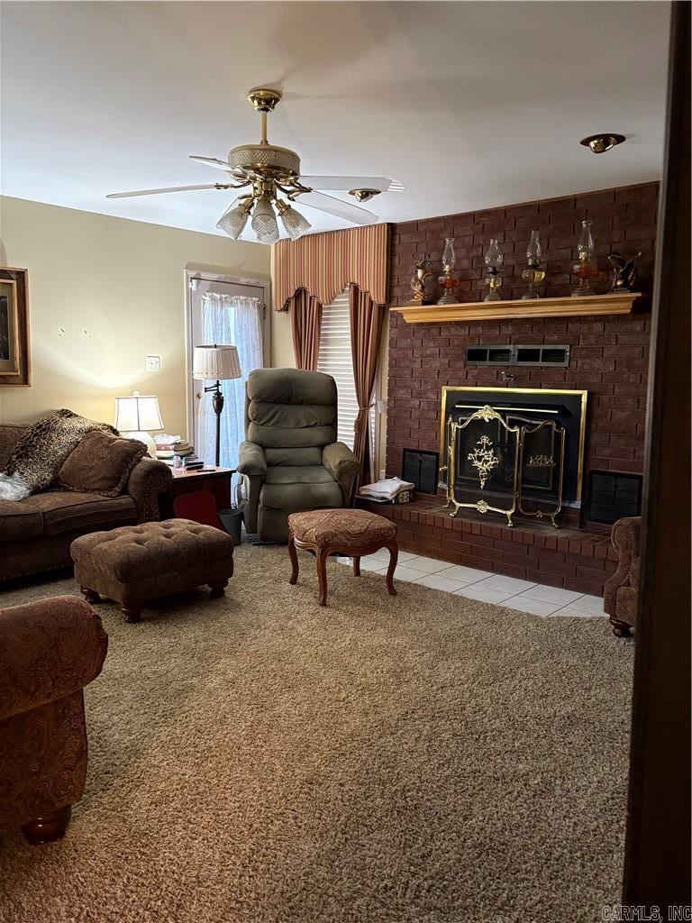 3 Bluff Dr
