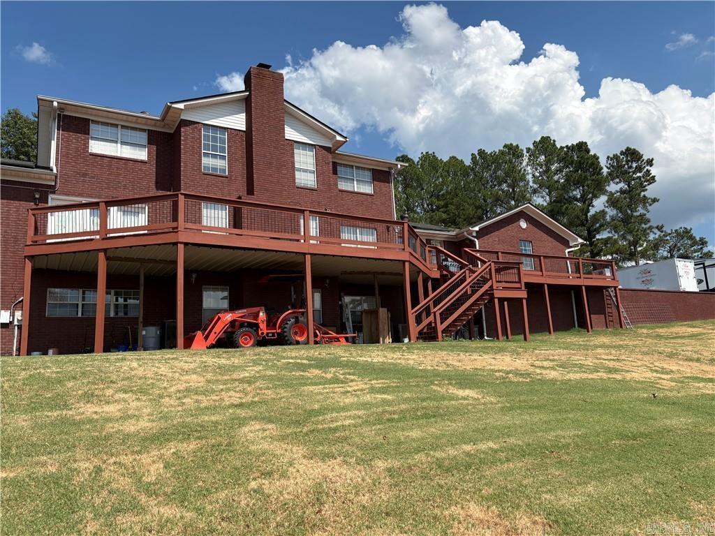 3 Bluff Dr
