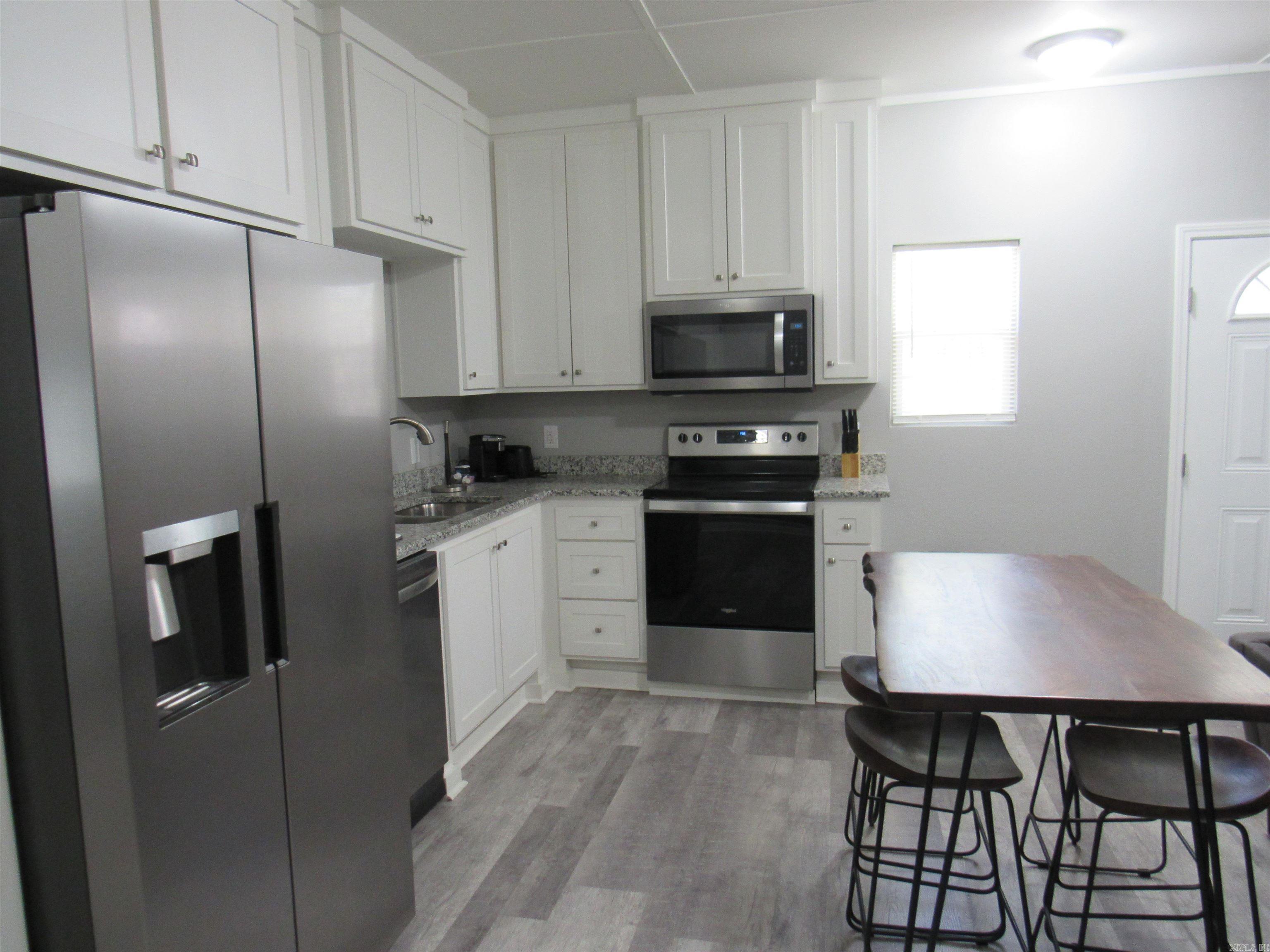 909 Shall Court