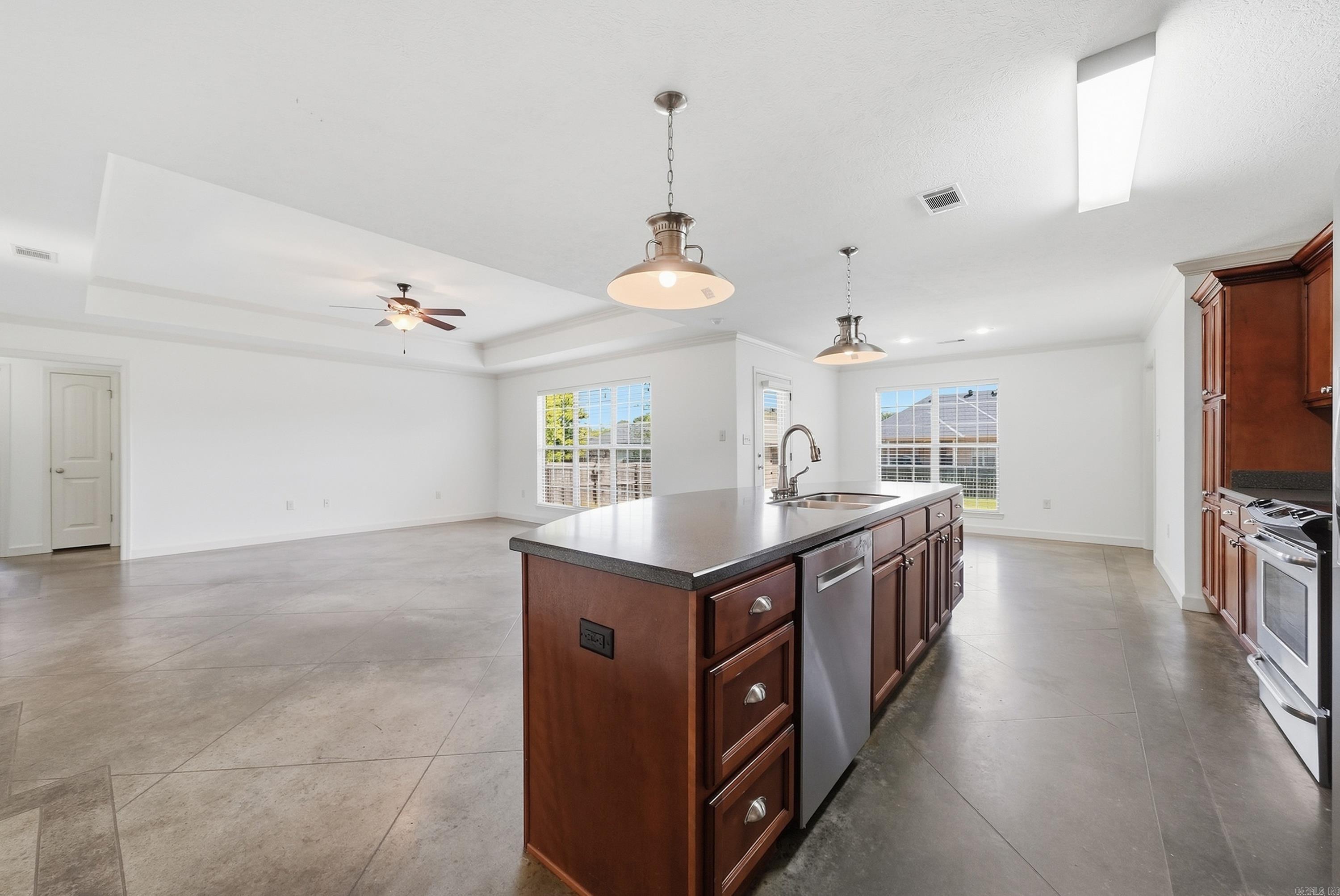 1140 Georgetown Drive