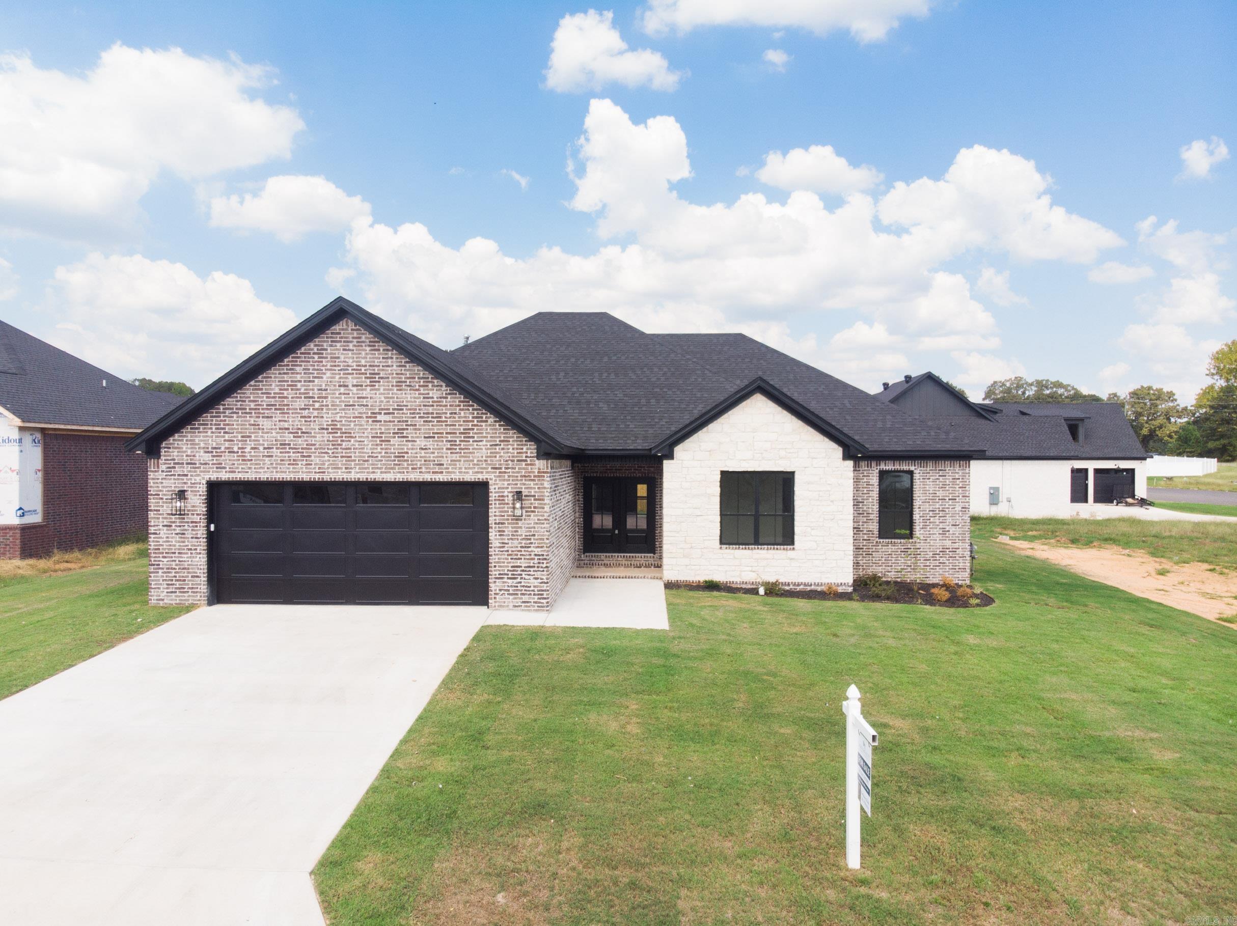 14 Albion Court