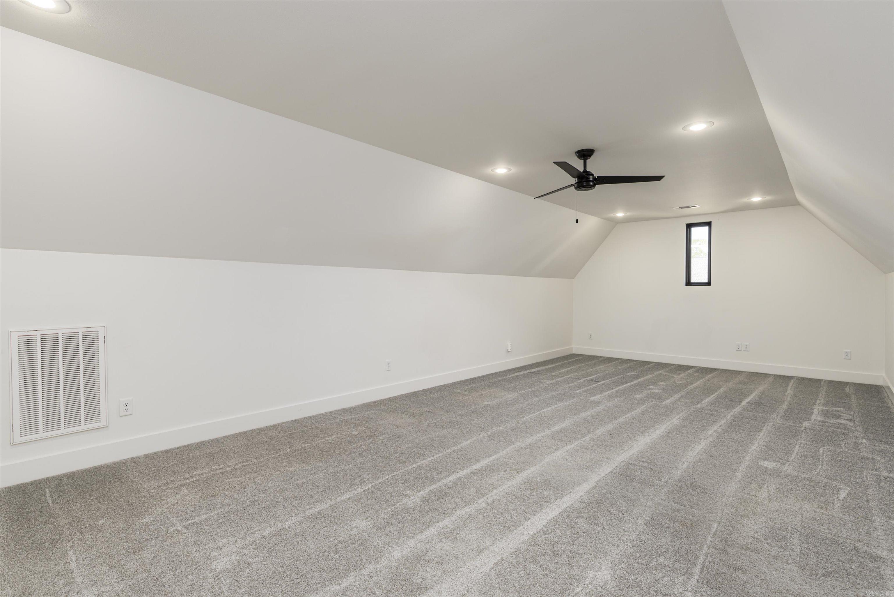 7412 Northwood Drive