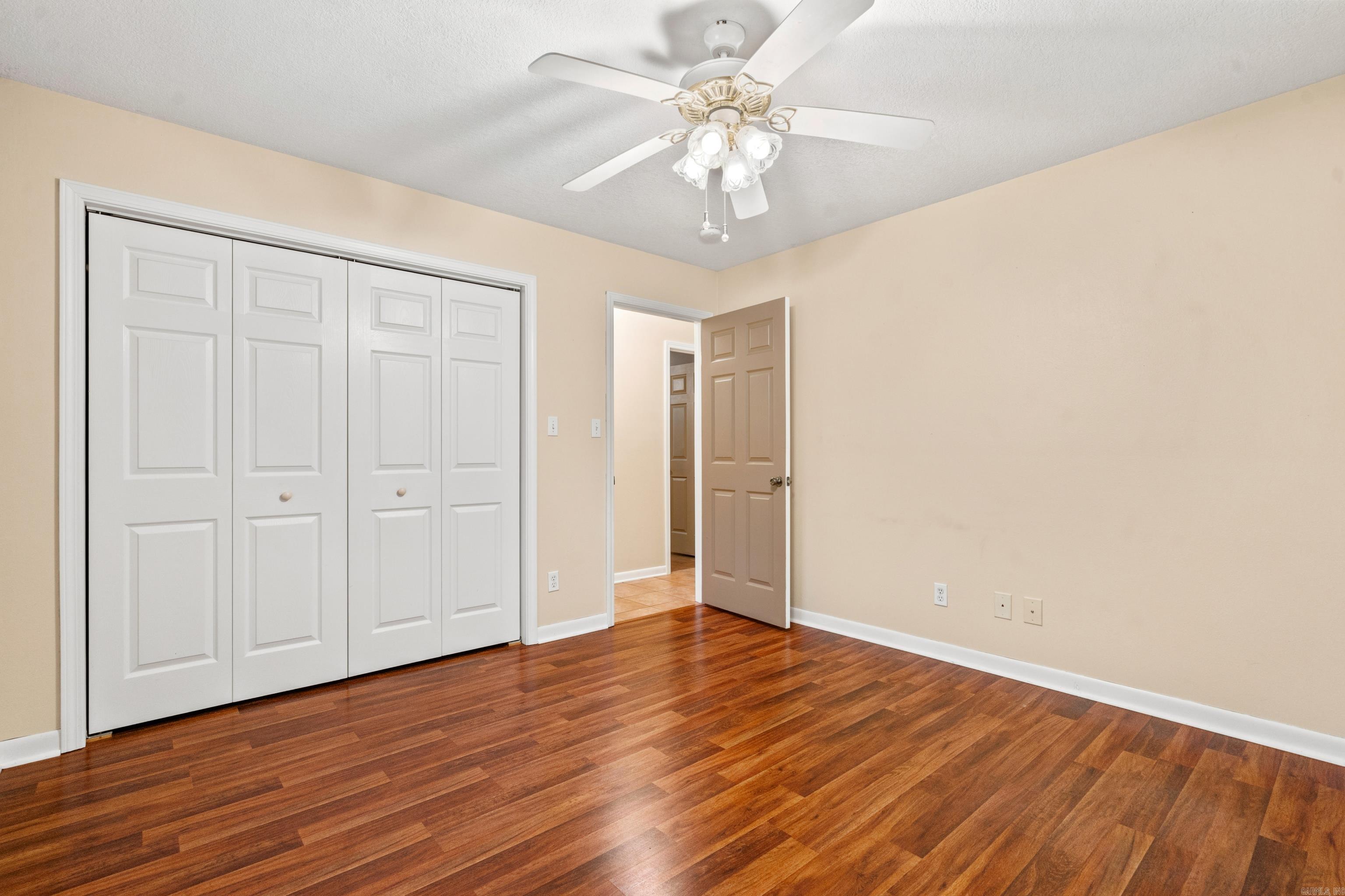 219 Oak Valley Drive