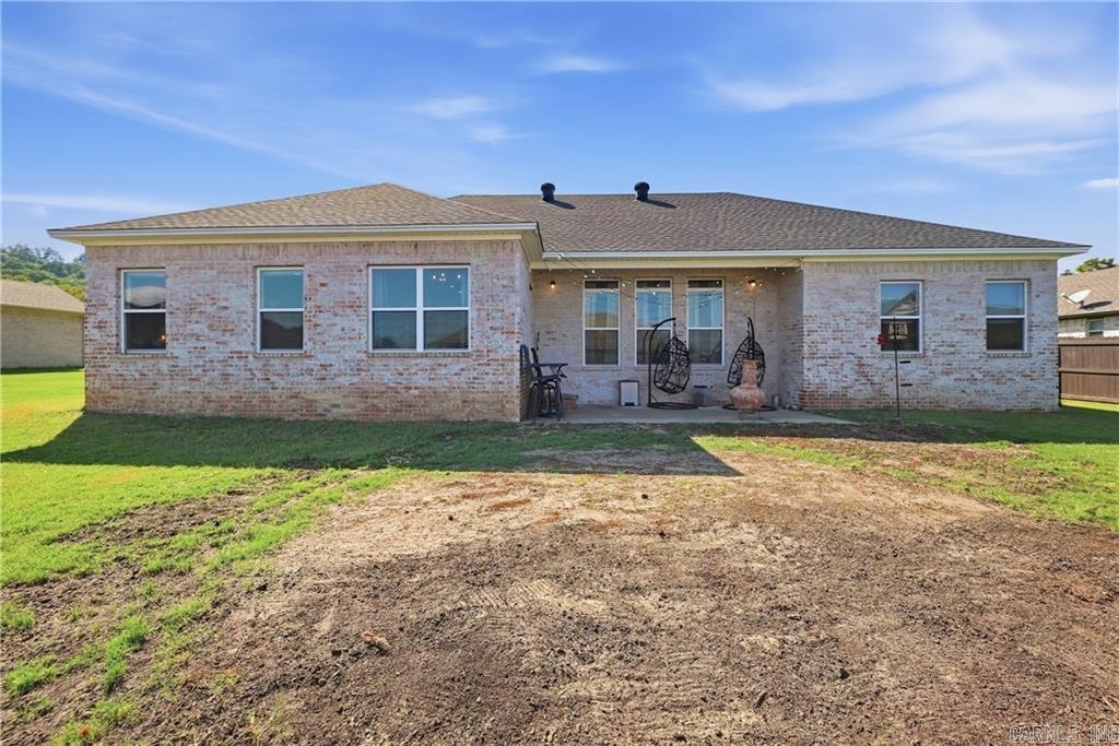 303 Promenade Cir