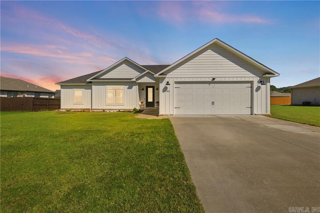 303 Promenade Cir