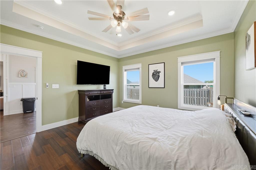 303 Promenade Cir