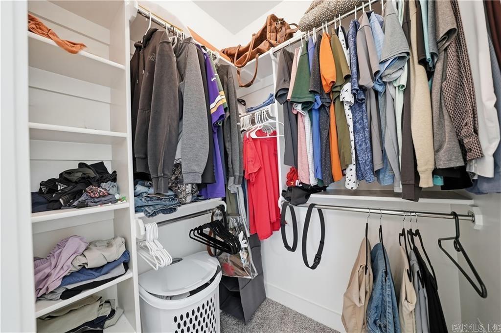 303 Promenade Cir