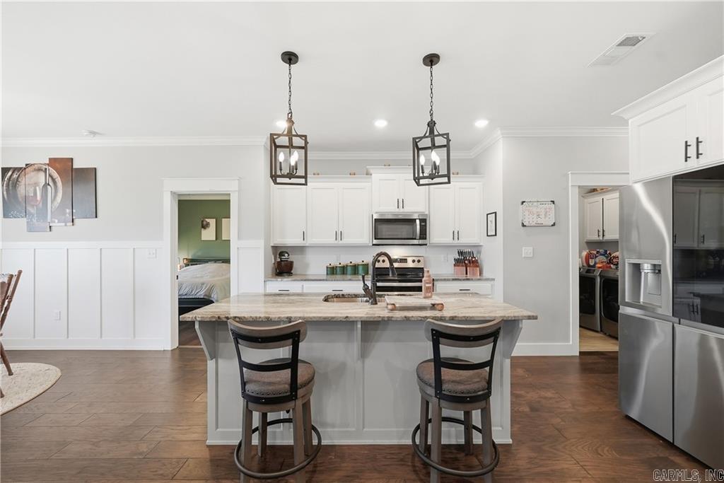 303 Promenade Cir