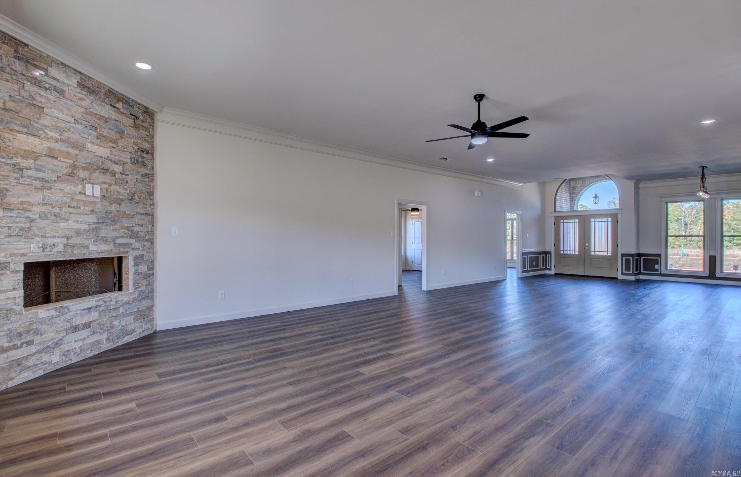 520 Corondelet Lane