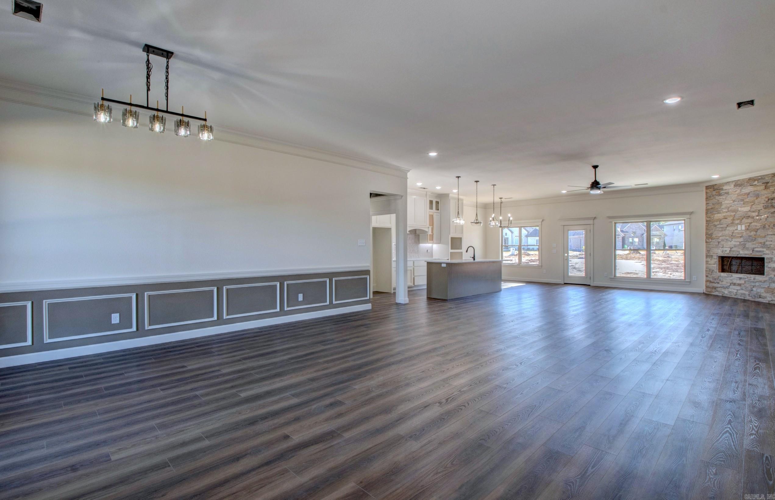 520 Corondelet Lane