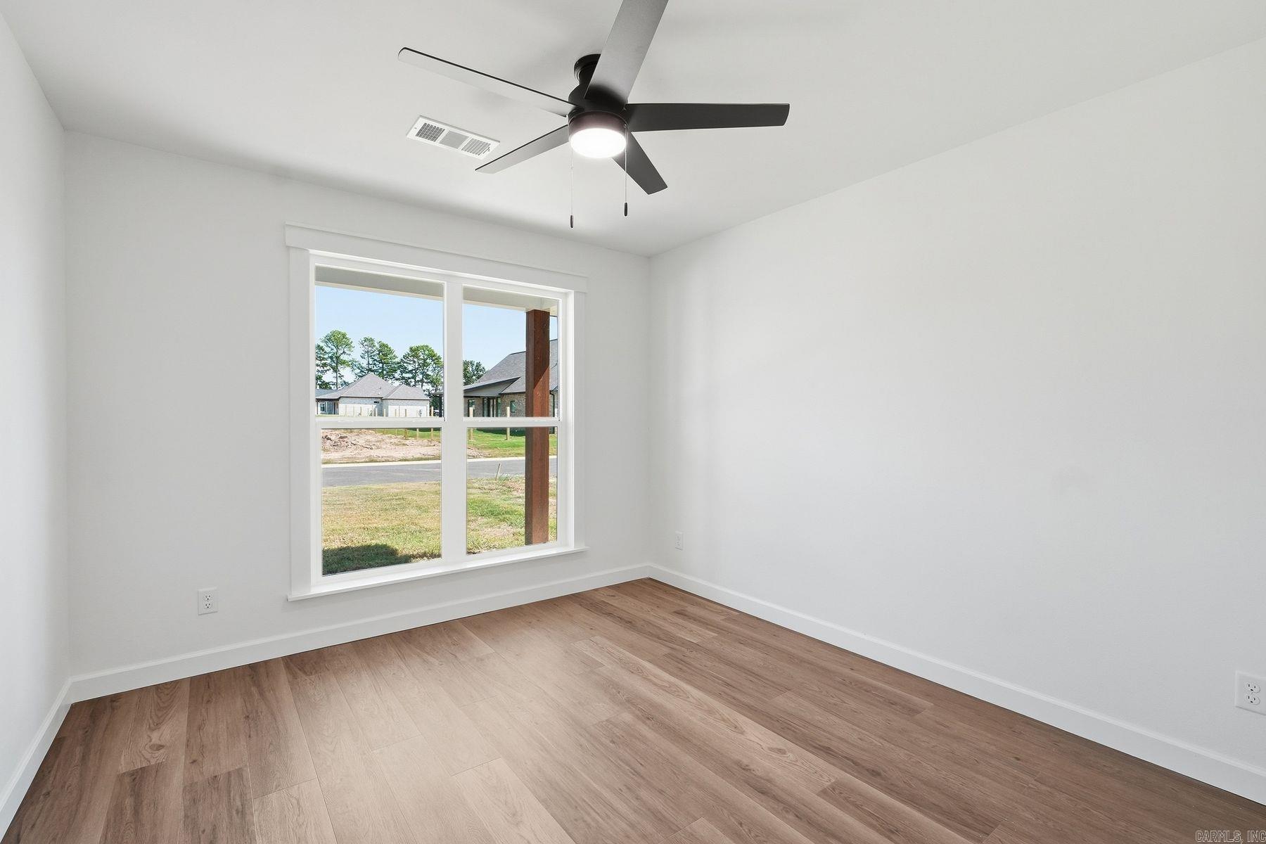 118 Riverstone Loop