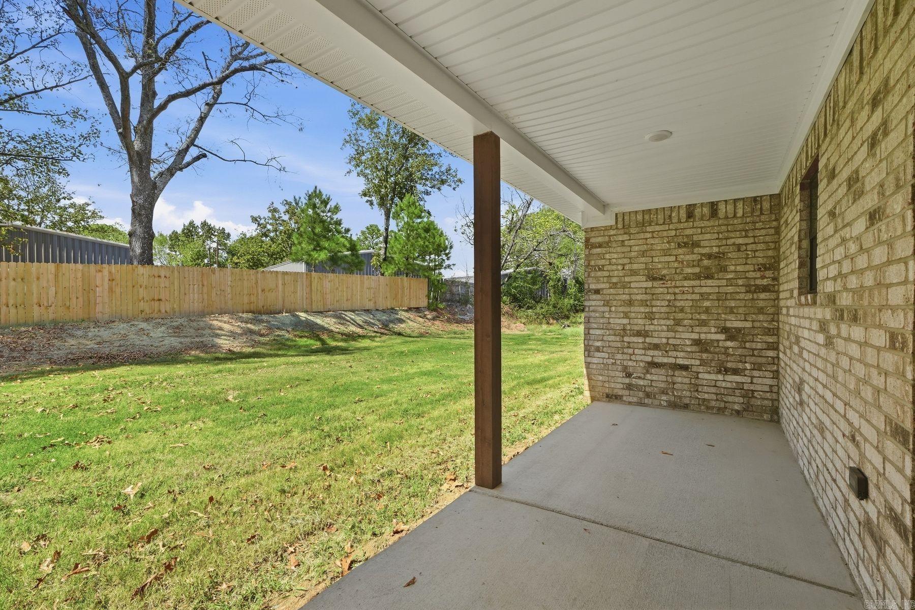 118 Riverstone Loop