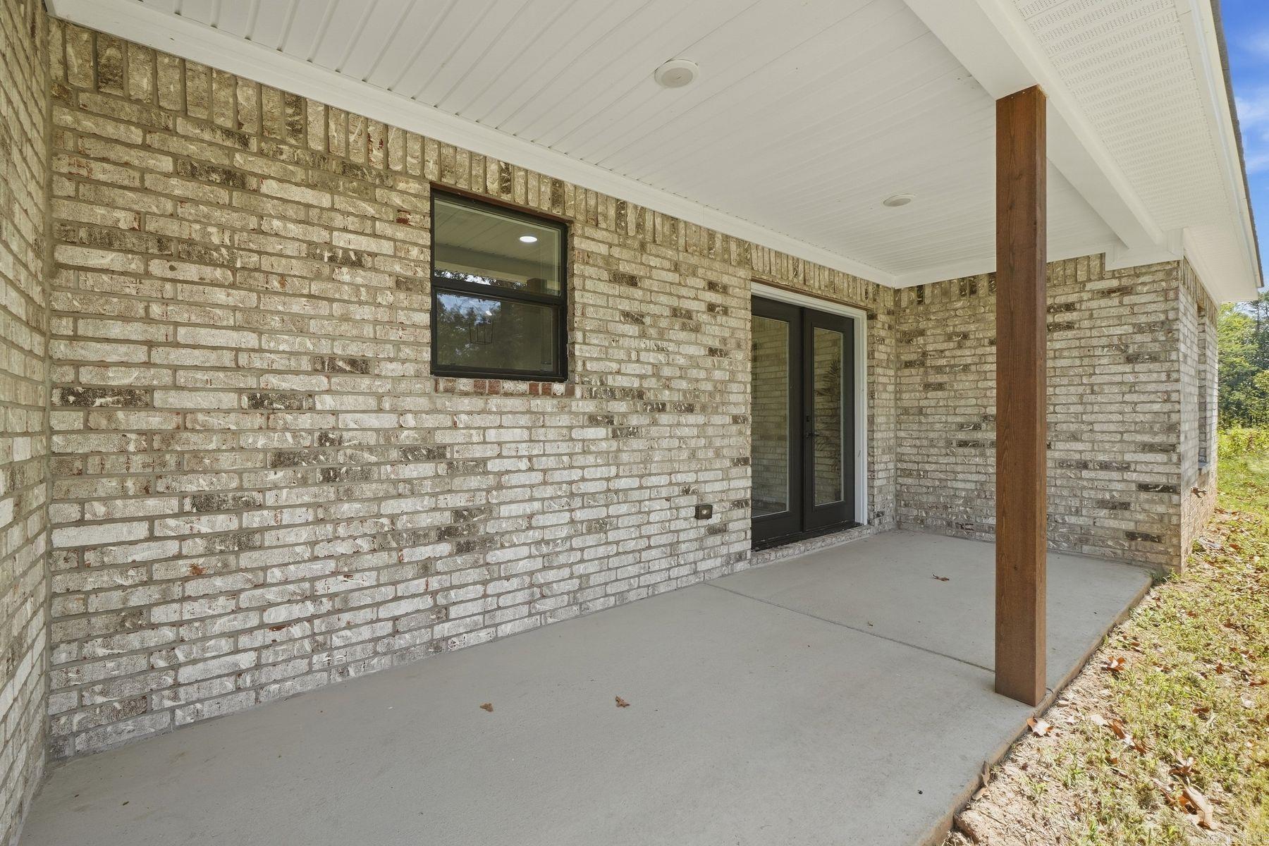 118 Riverstone Loop