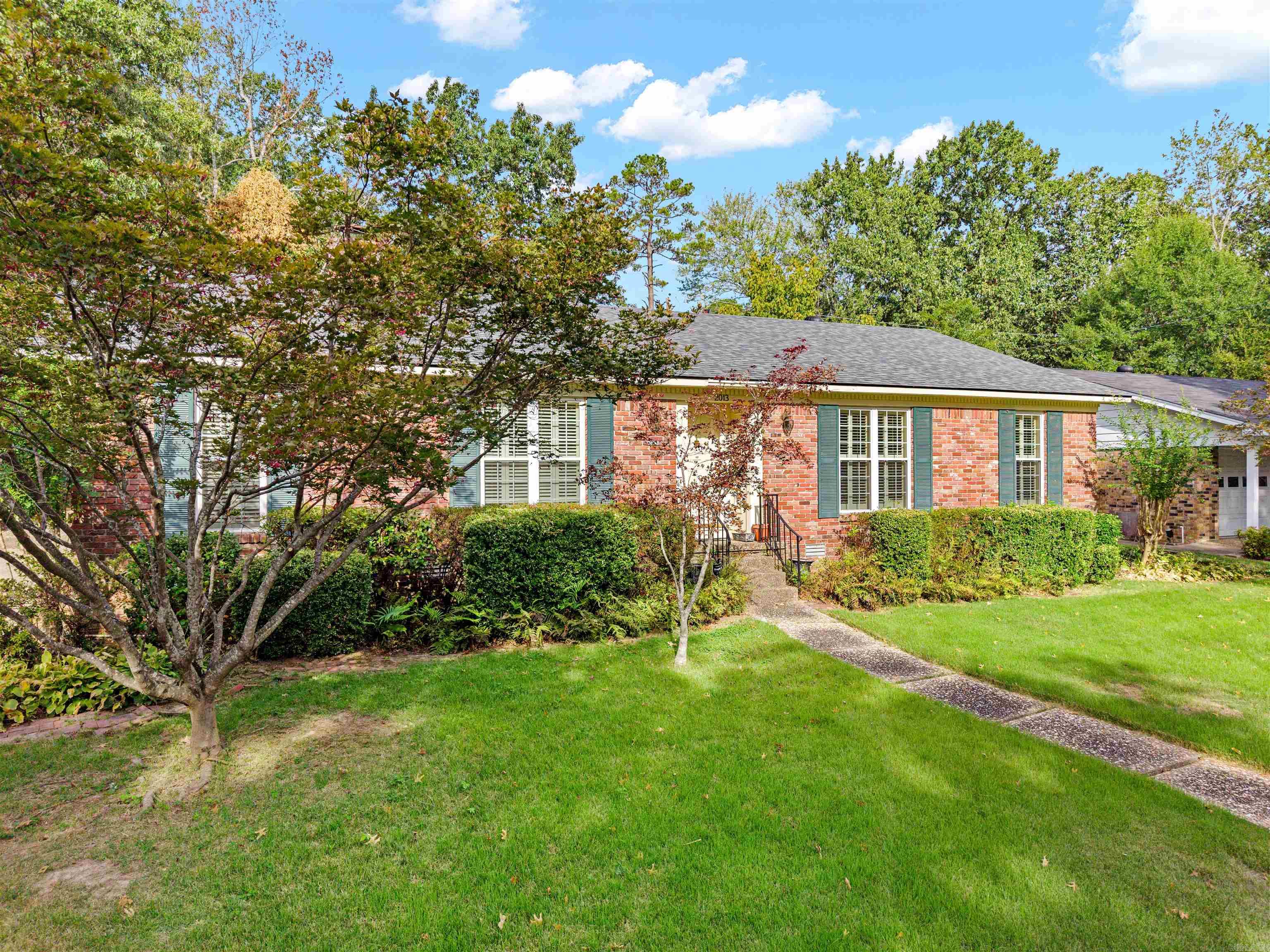 2013 Clapboard Hill Rd