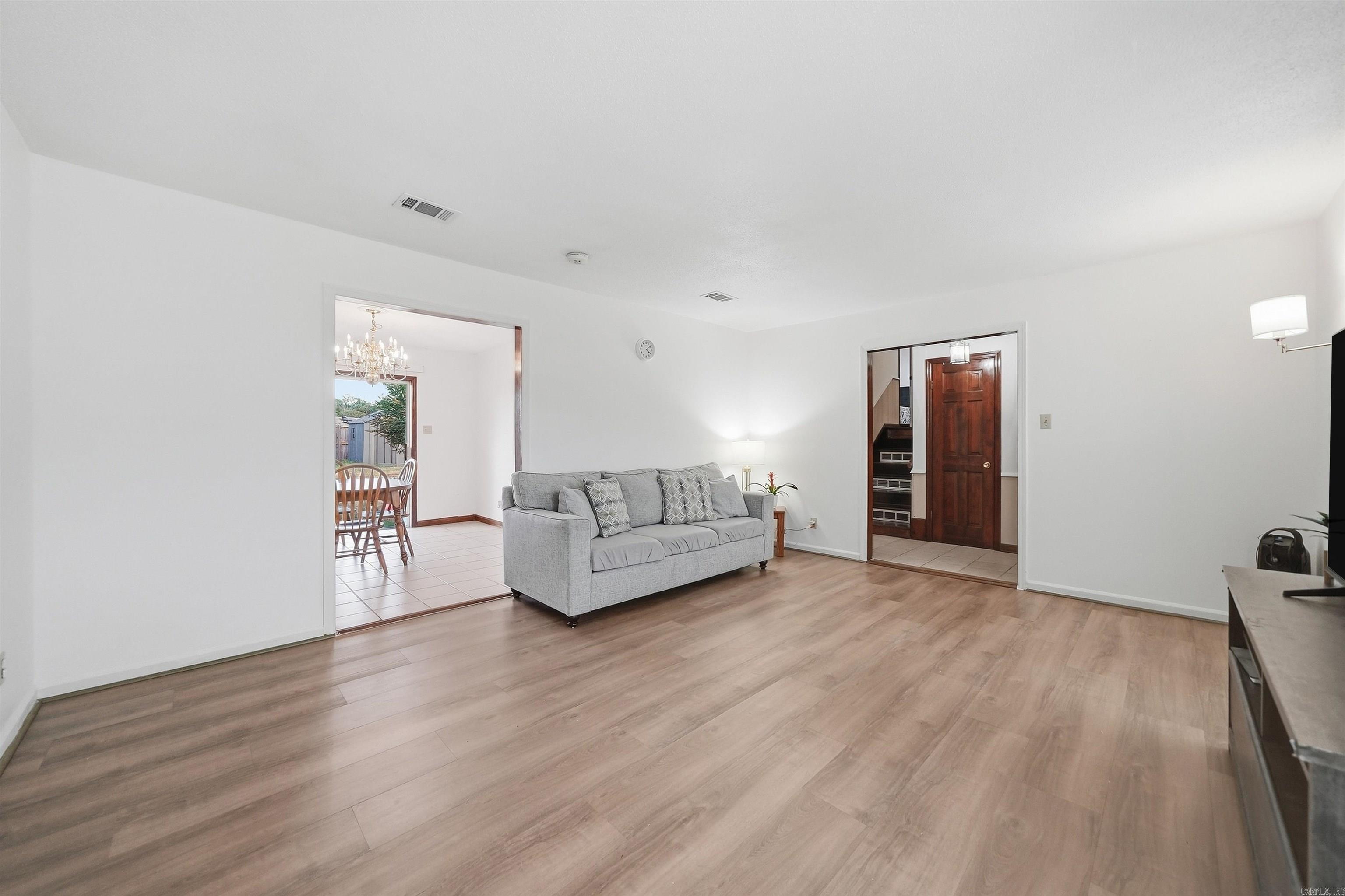 1121 Briar Creek Road