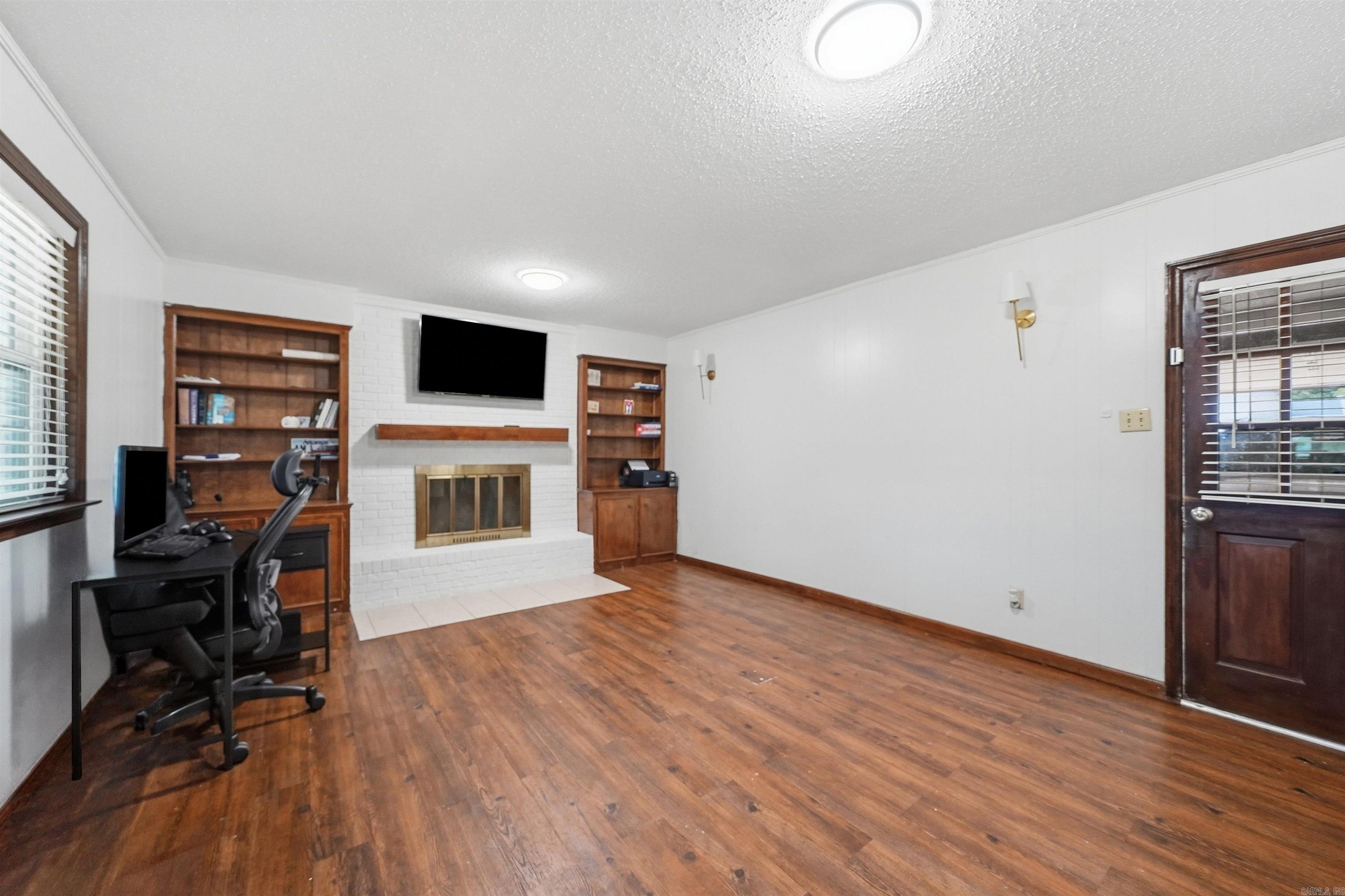 1121 Briar Creek Road