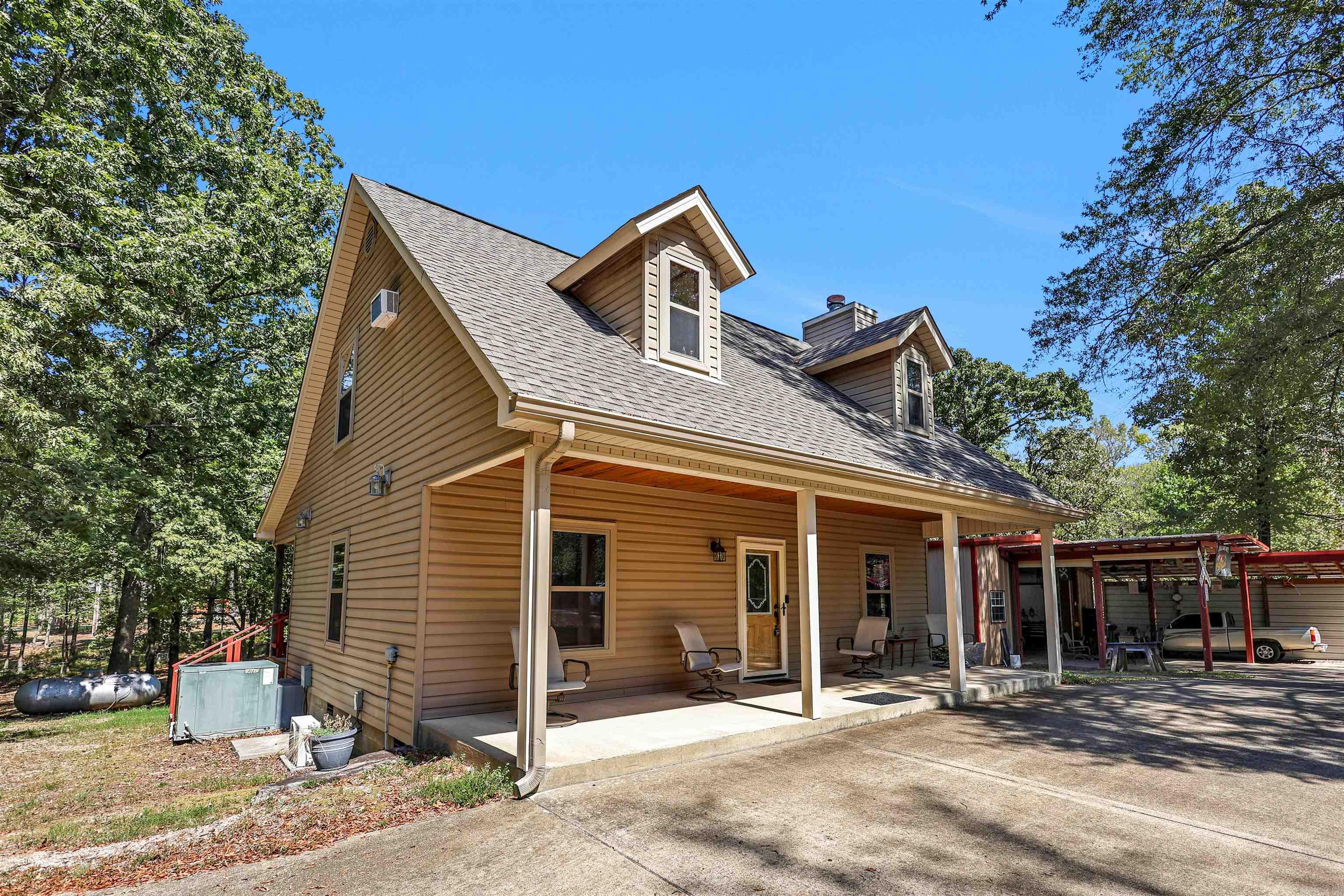 56 oakwood Road