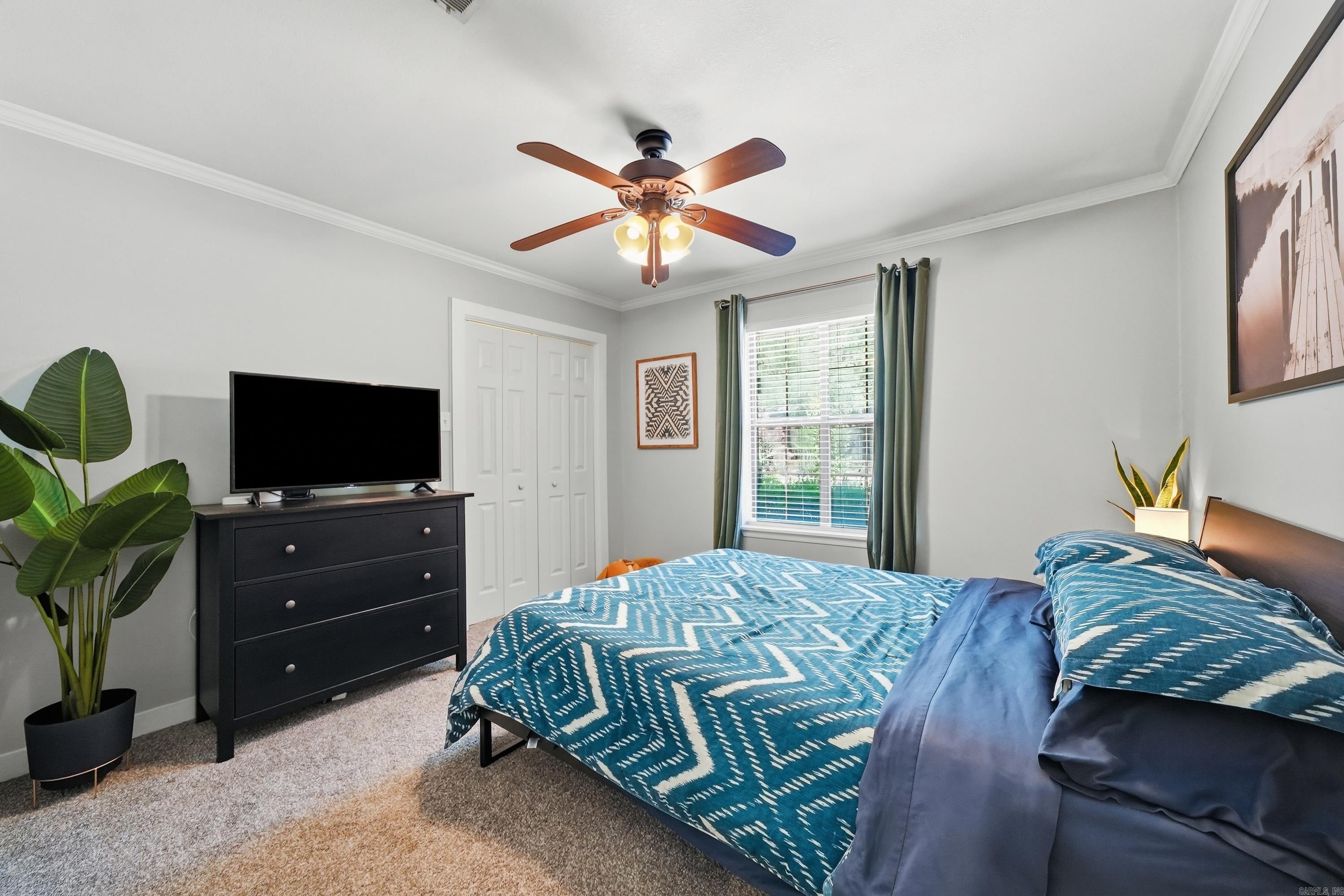 7 WOODBRIDGE Drive