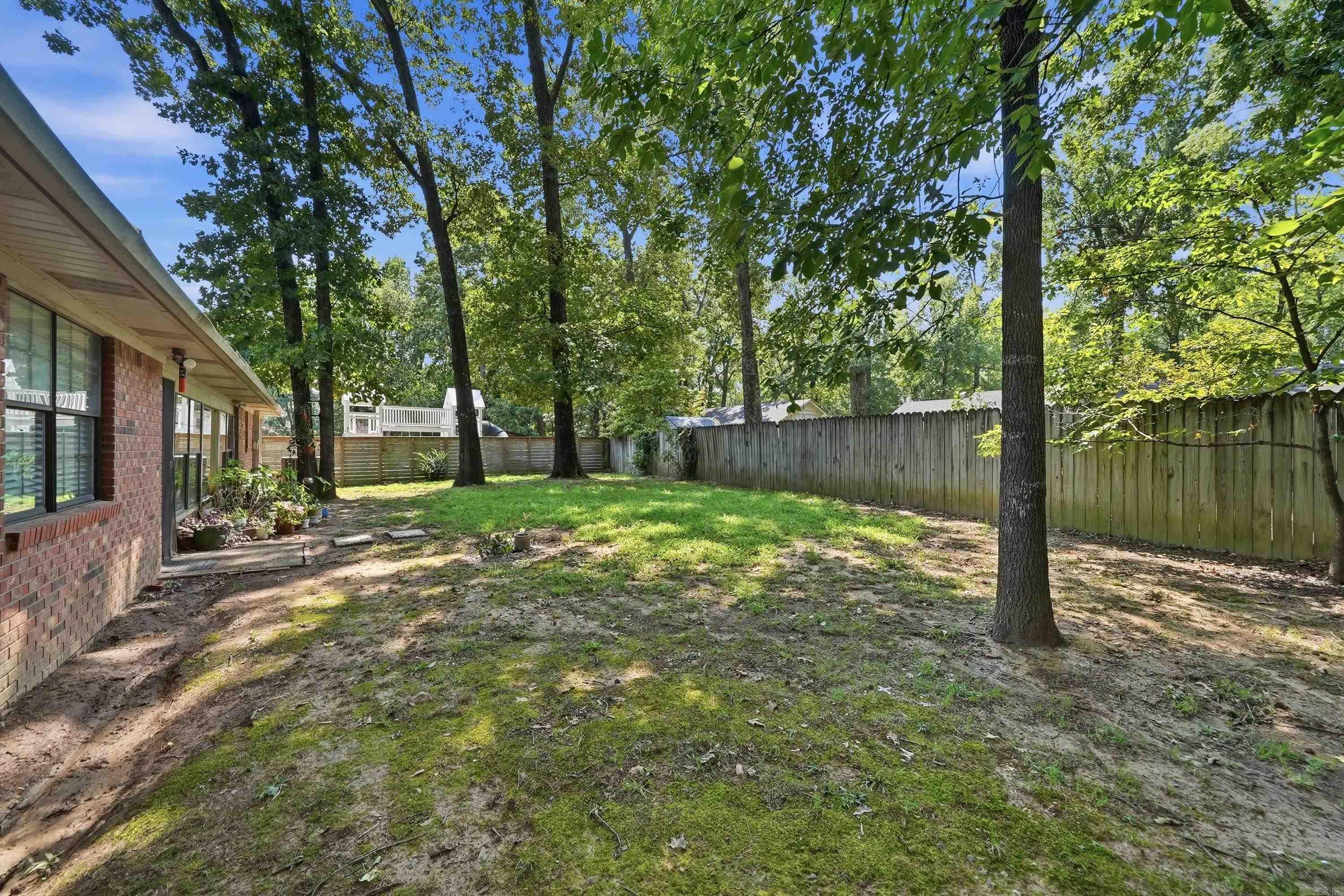 7 WOODBRIDGE Drive