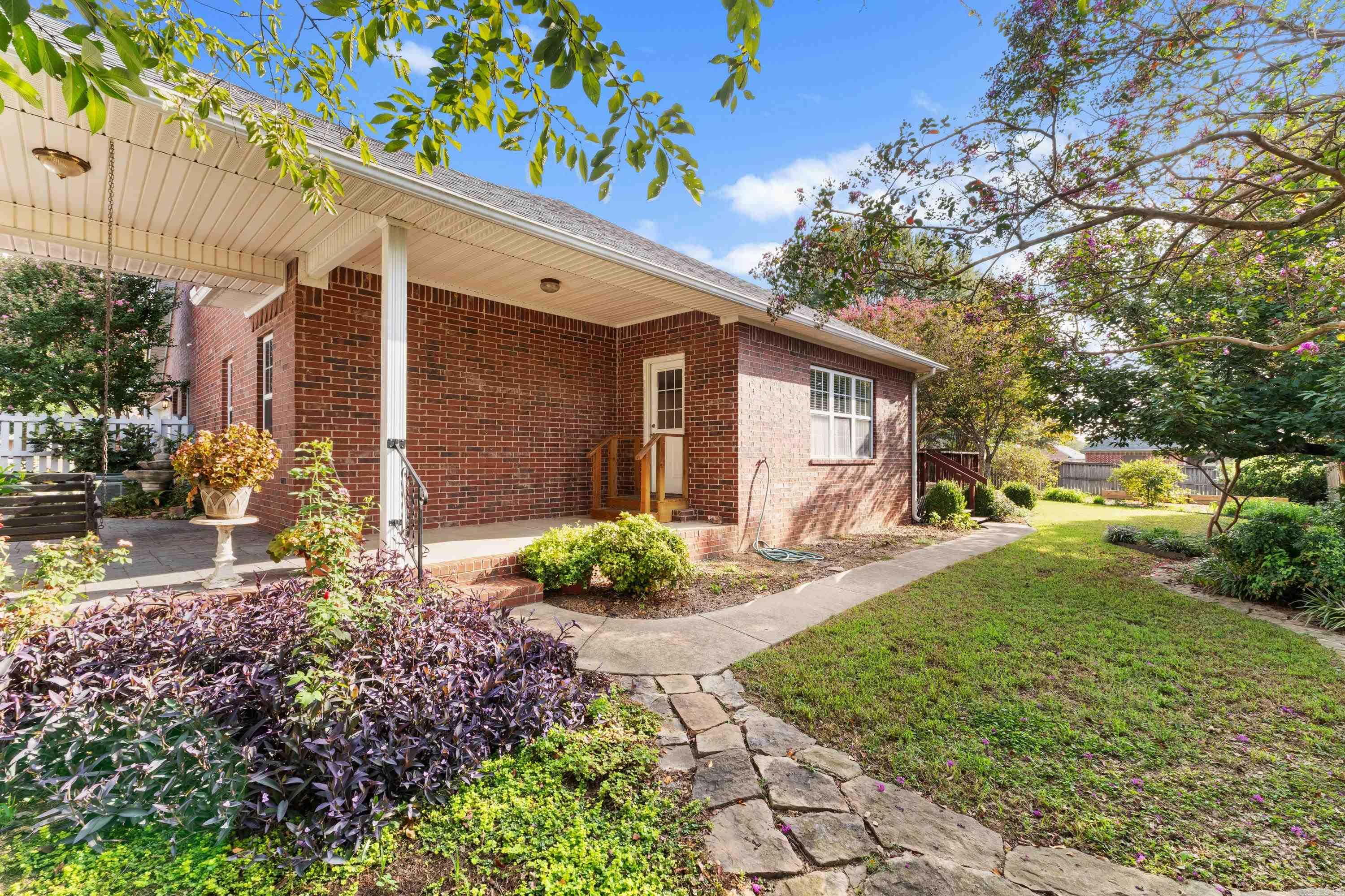 1140 Gertrude Drive