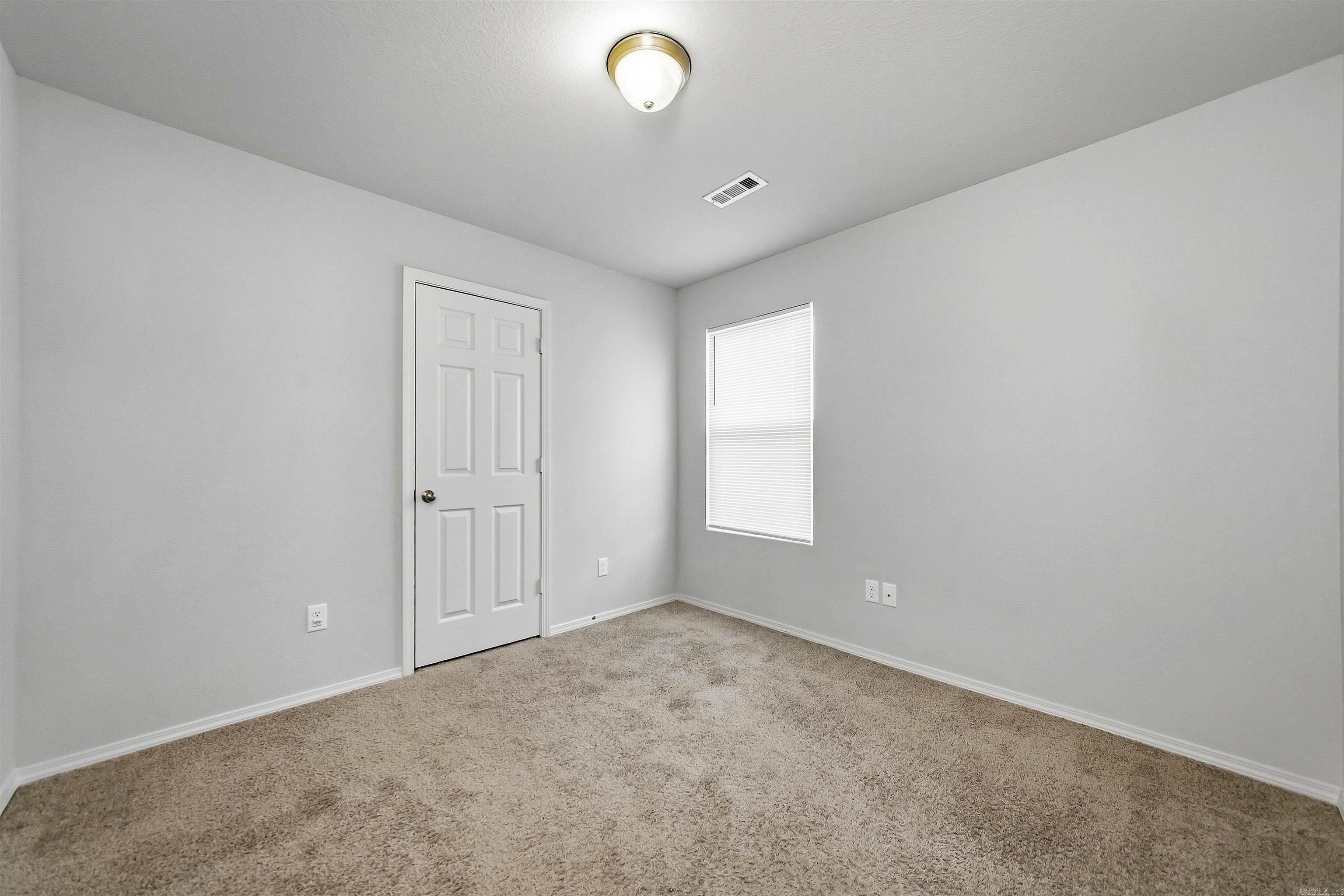 6096 Saddle Hill Drive