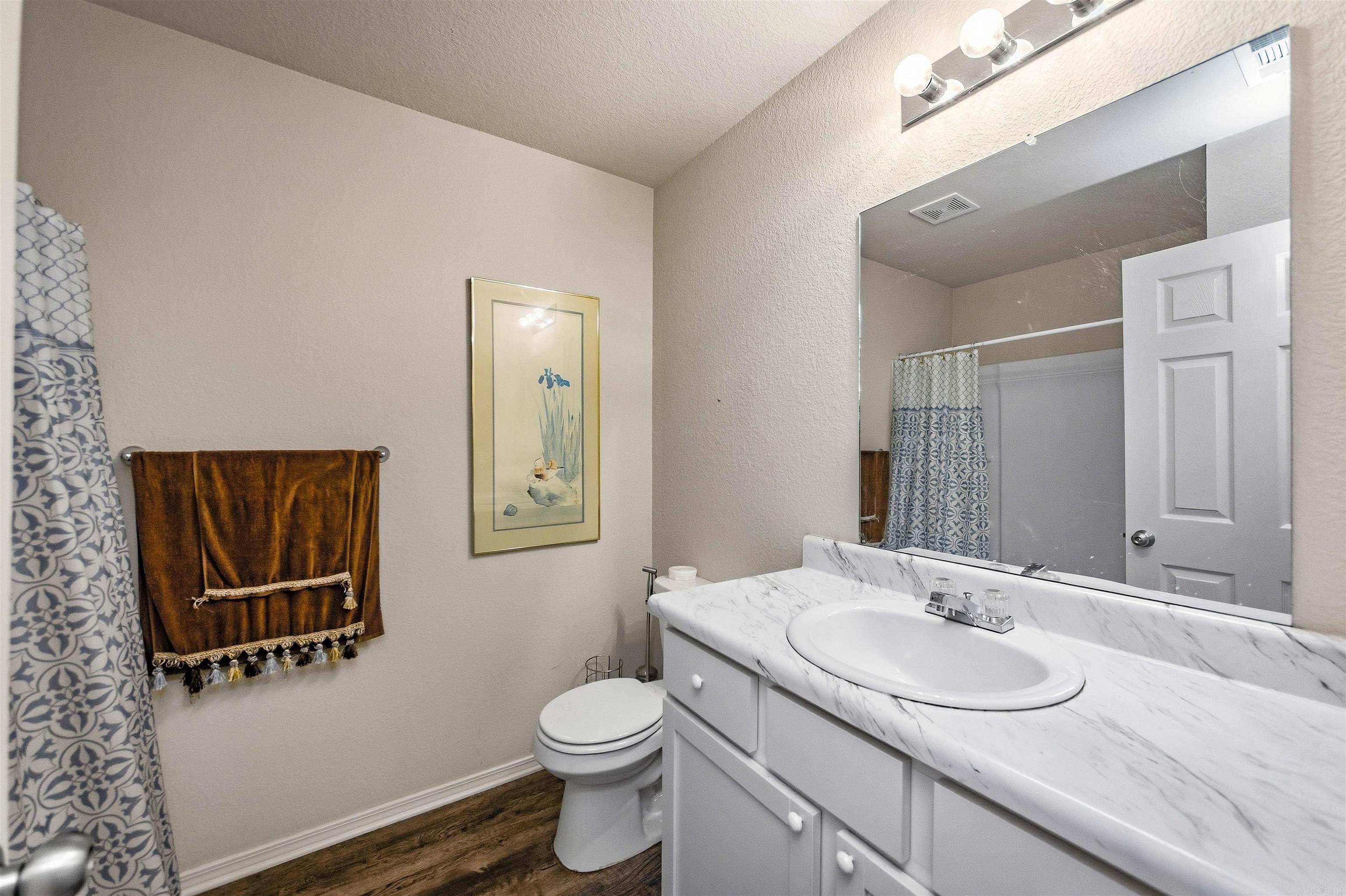 7130 Woodsgate Cove