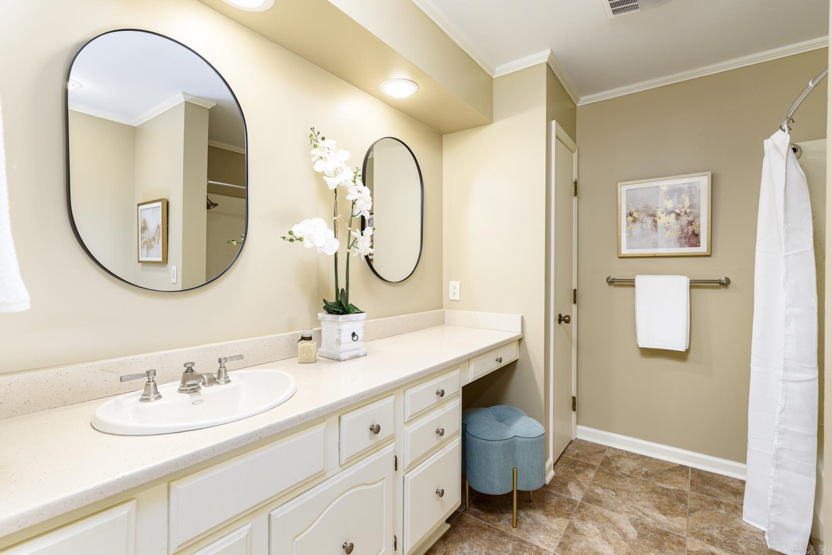 707 Pleasant Valley Drive Unit: #24
