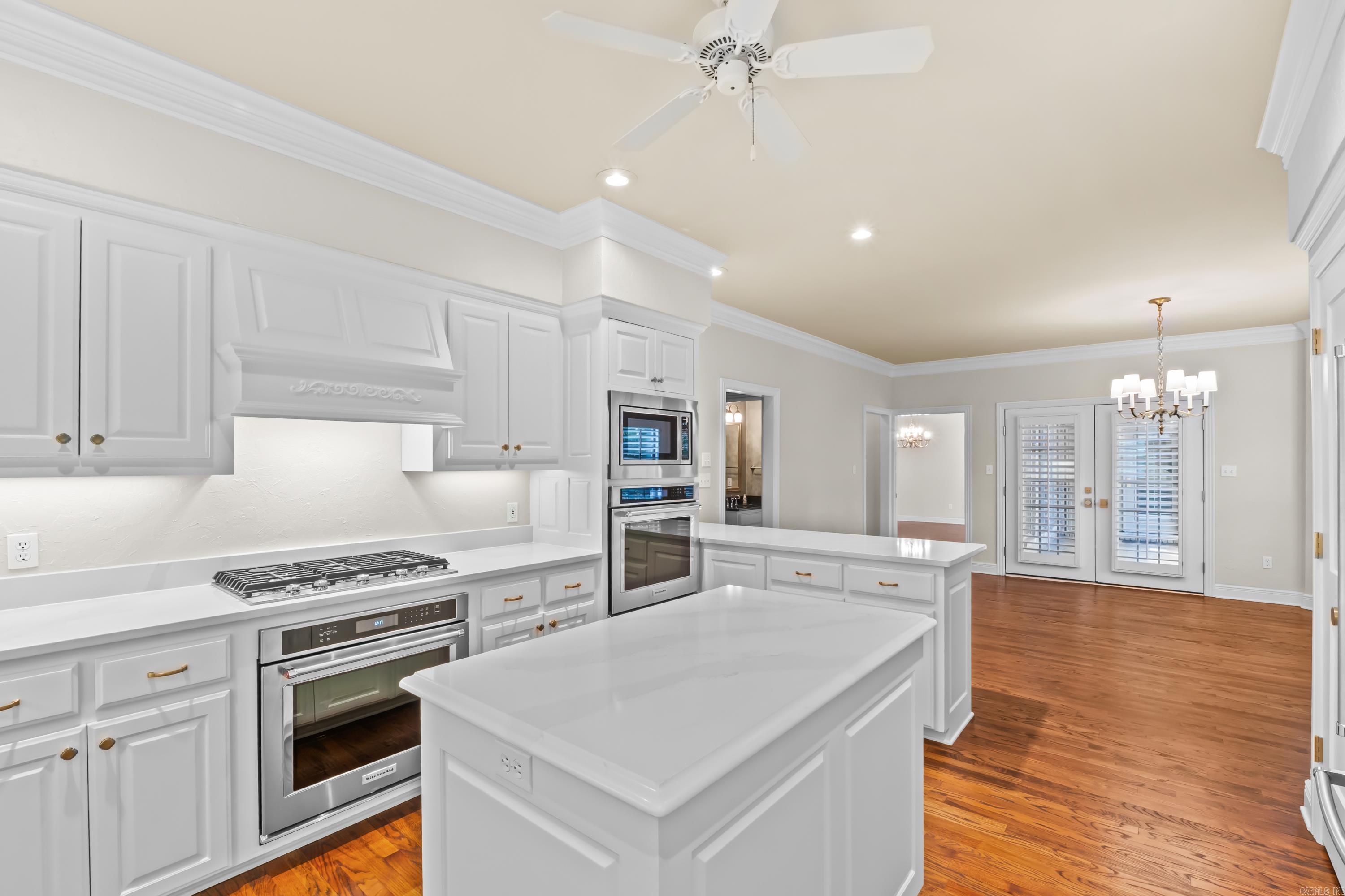 3260 Majestic Circle