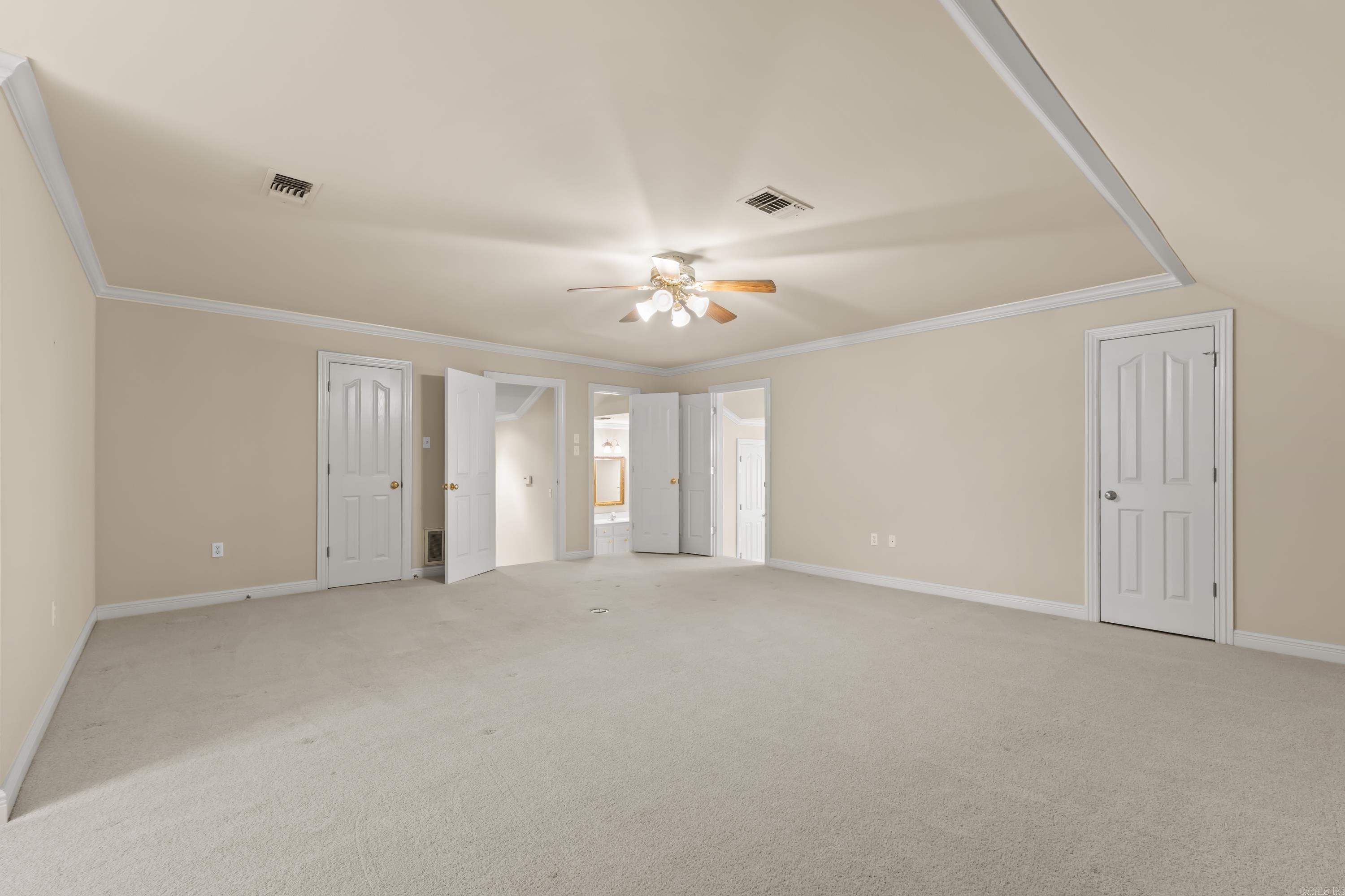 3260 Majestic Circle