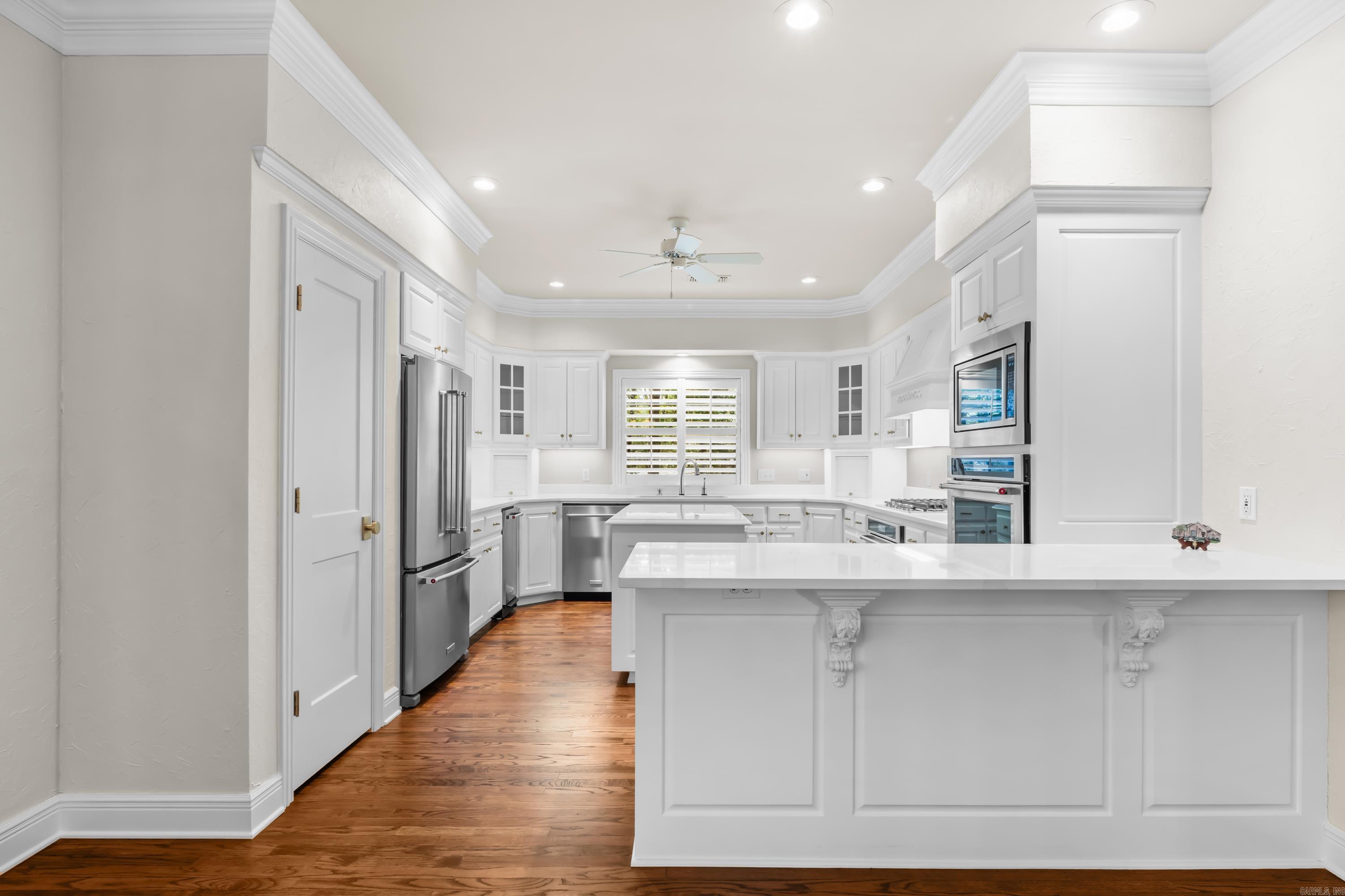 3260 Majestic Circle
