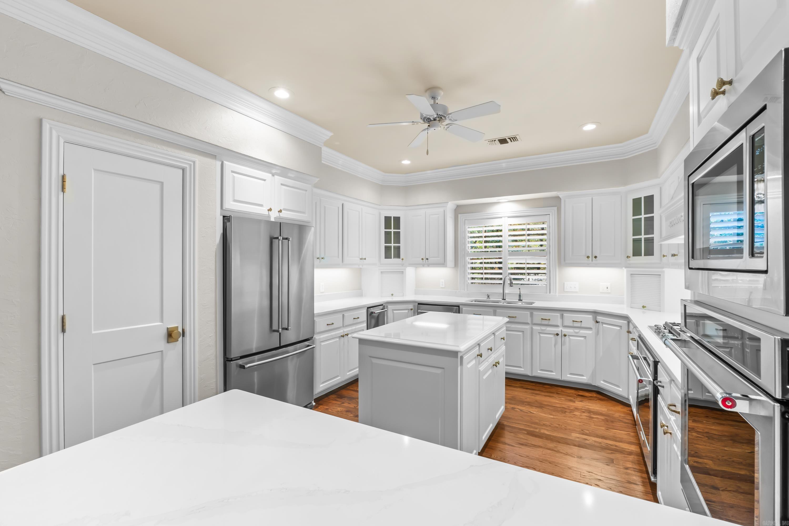 3260 Majestic Circle