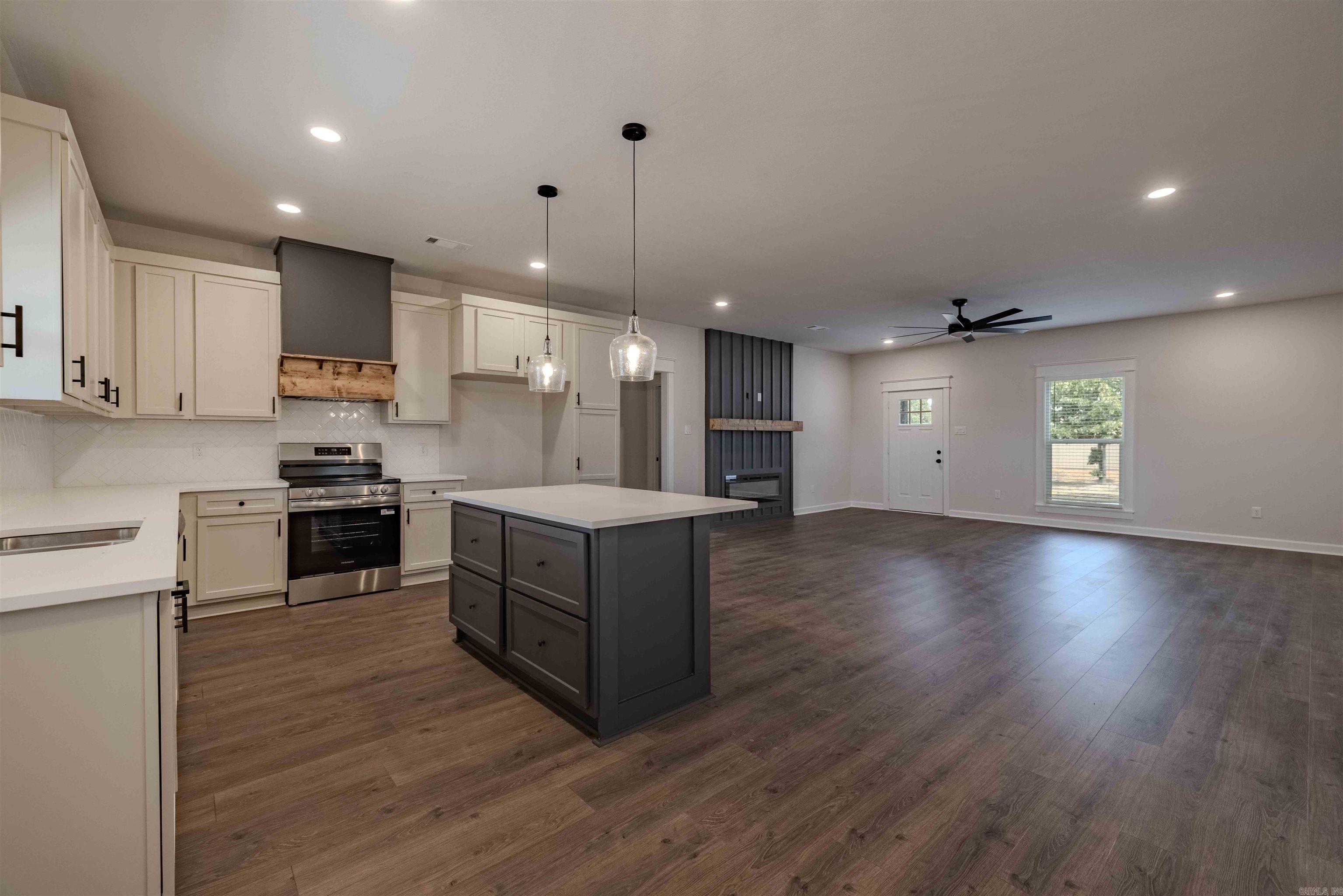 10723 W Miller Sardis Road