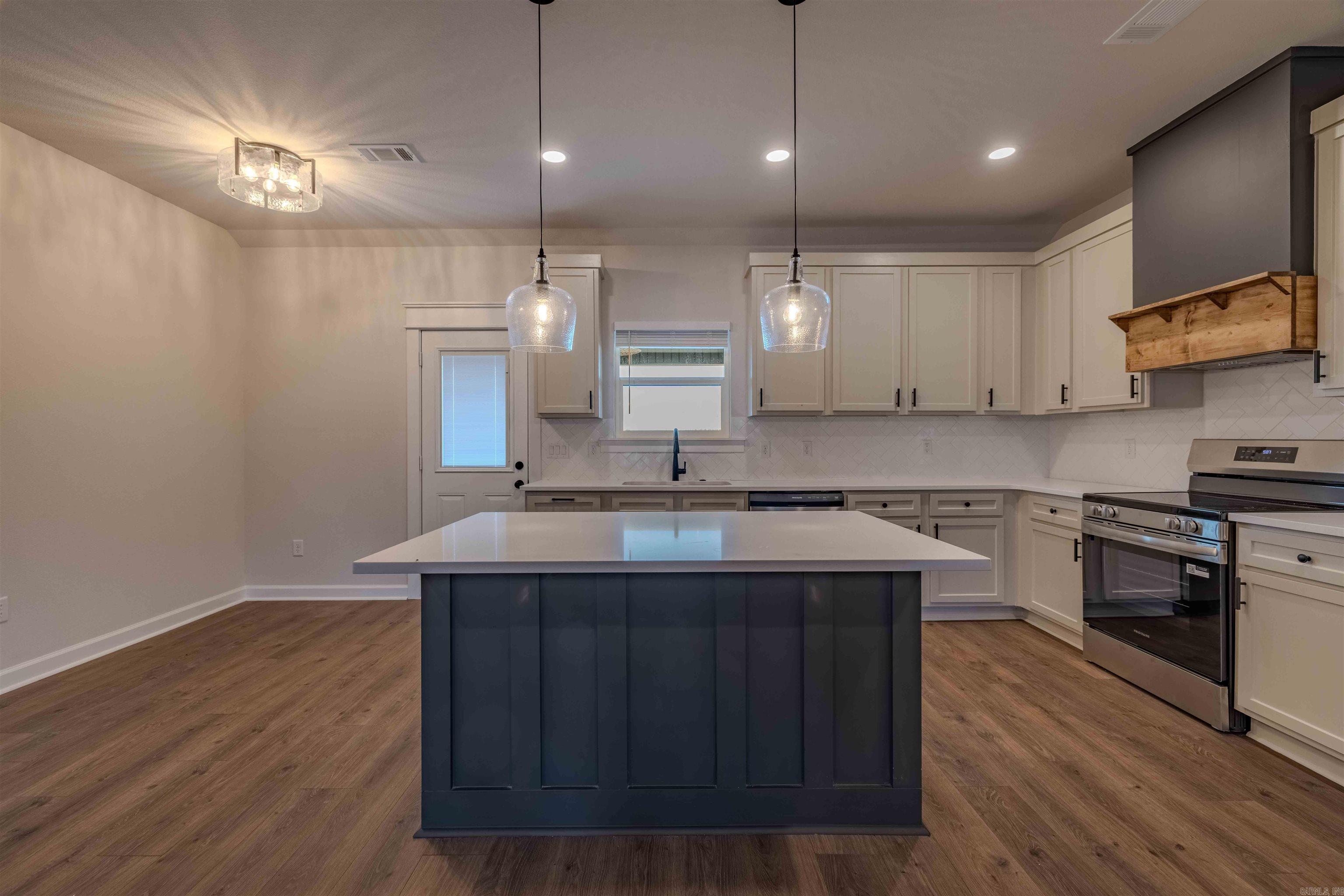 10723 W Miller Sardis Road