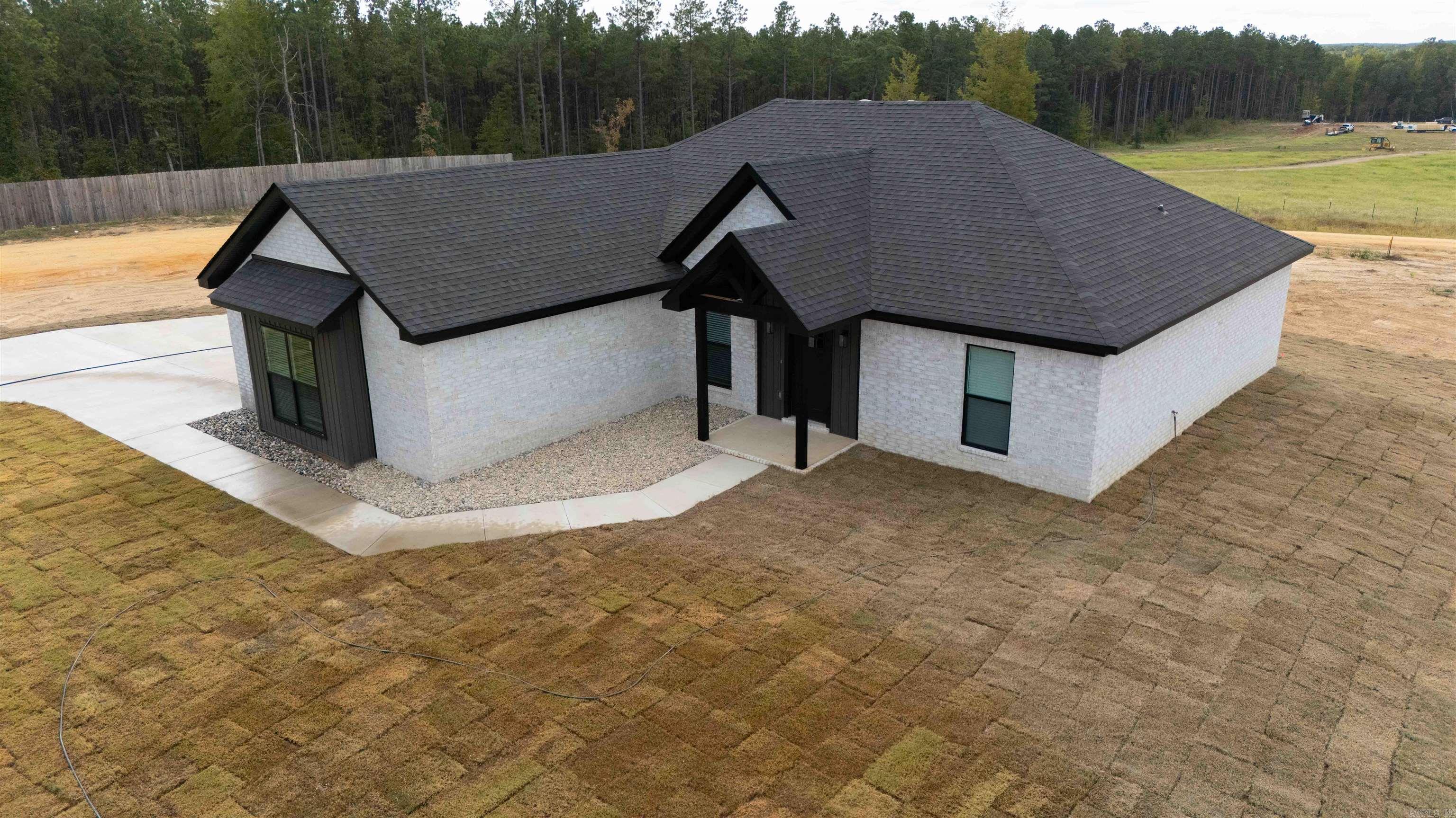 10723 W Miller Sardis Road