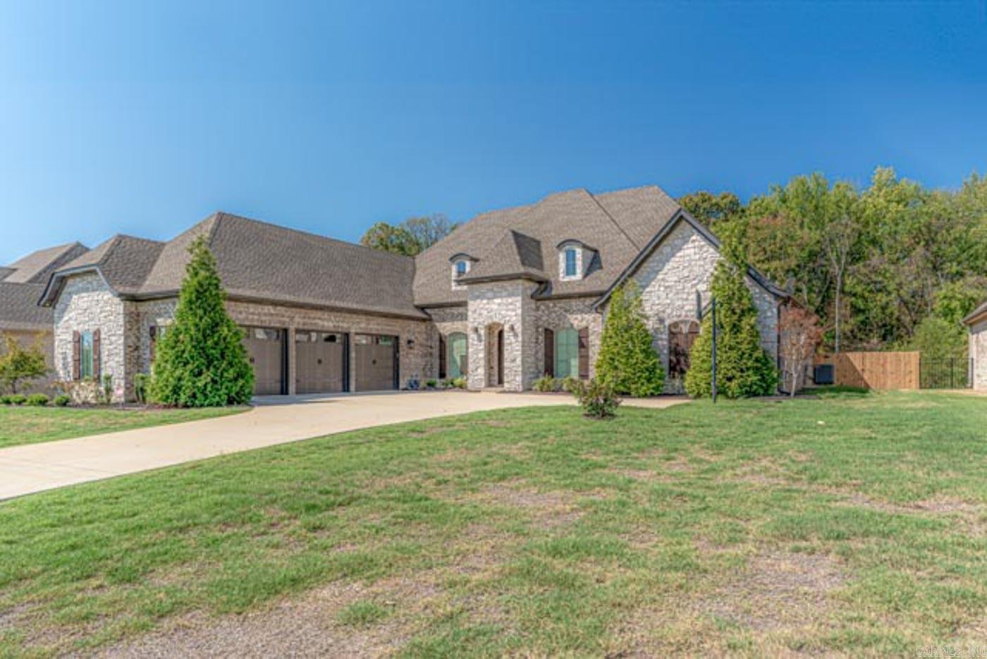 3519 Lake Pointe Dr