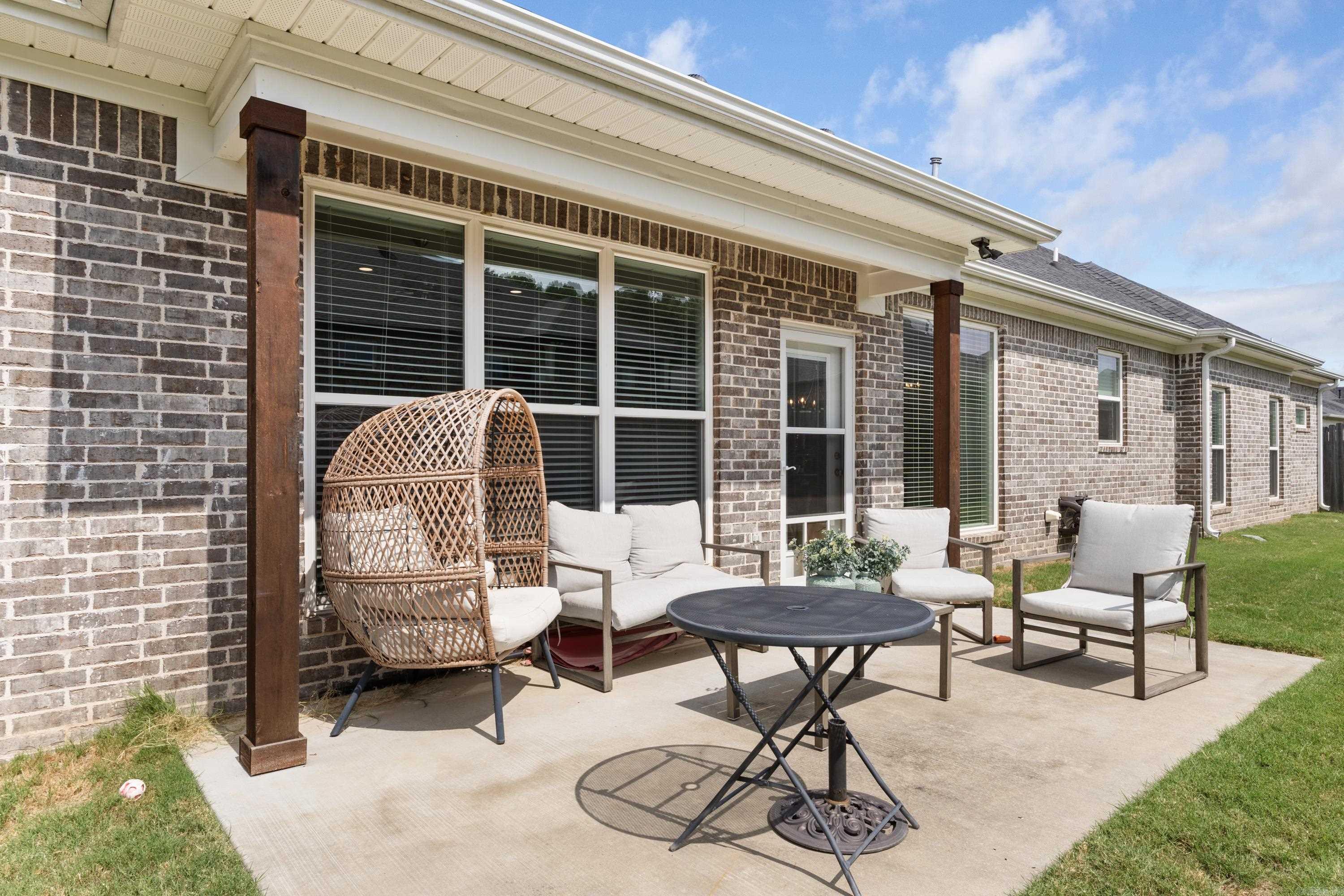2675 Lilac Drive