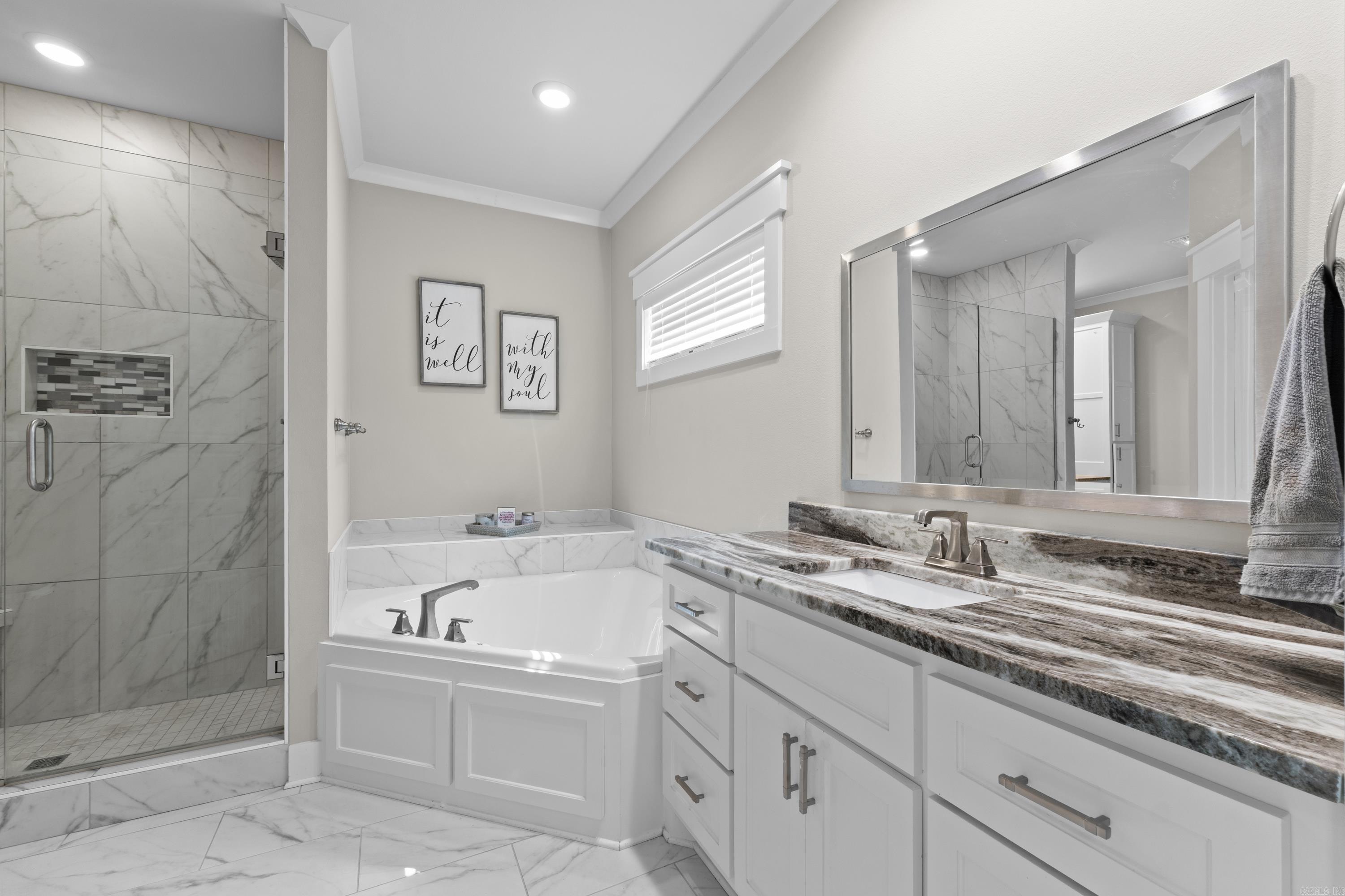 2675 Lilac Drive