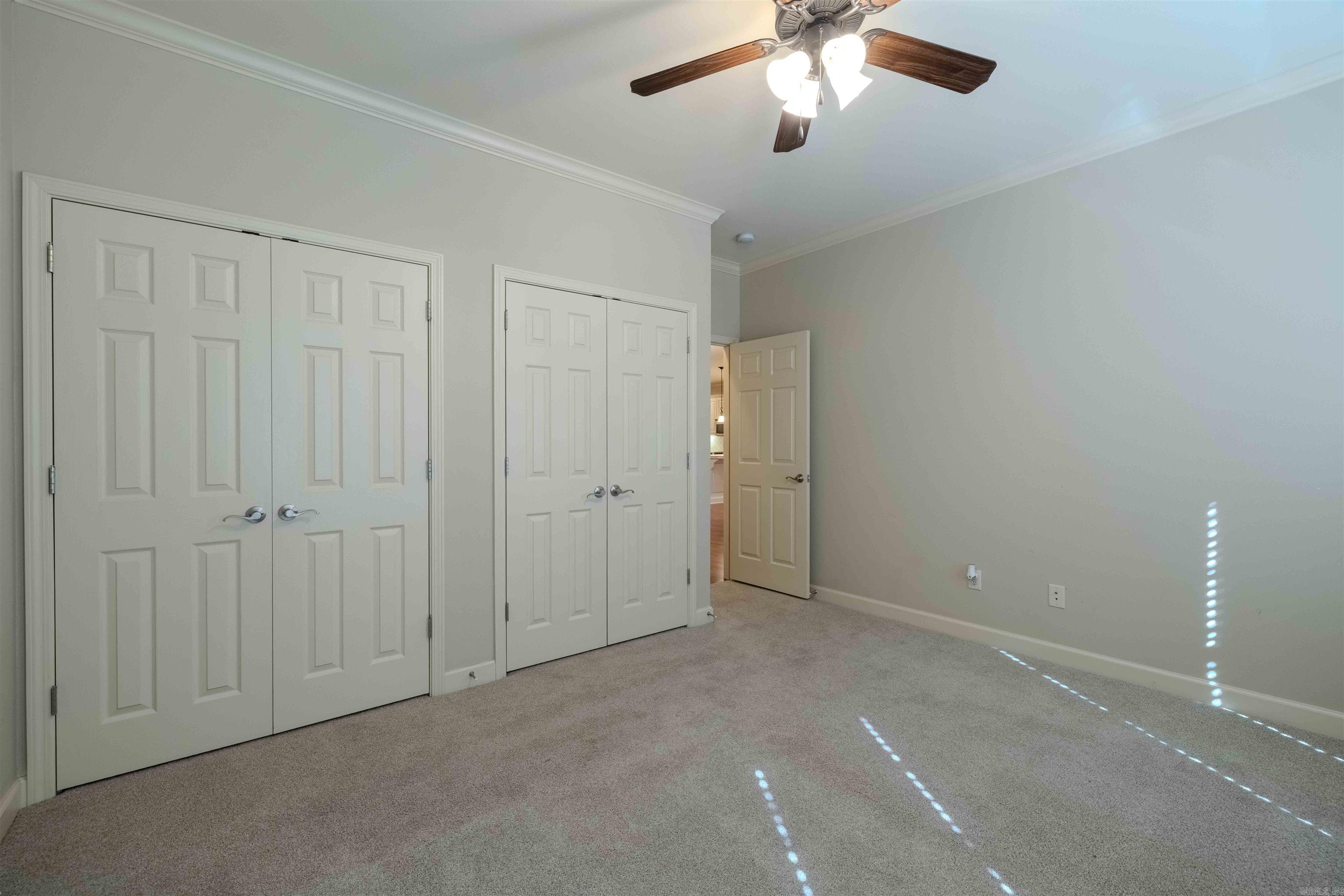 901 Stagecoach Village