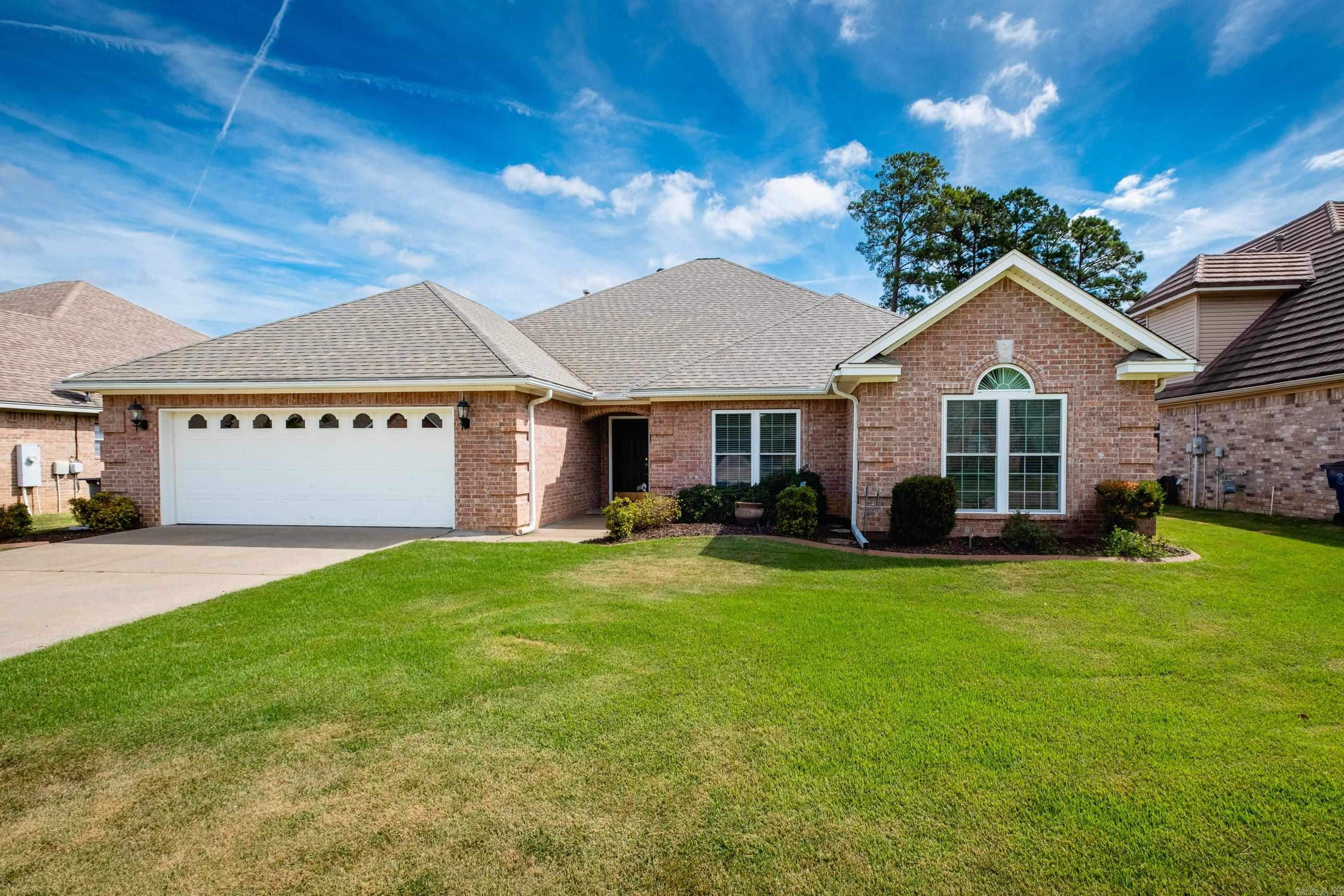 103 Bayonne Cove