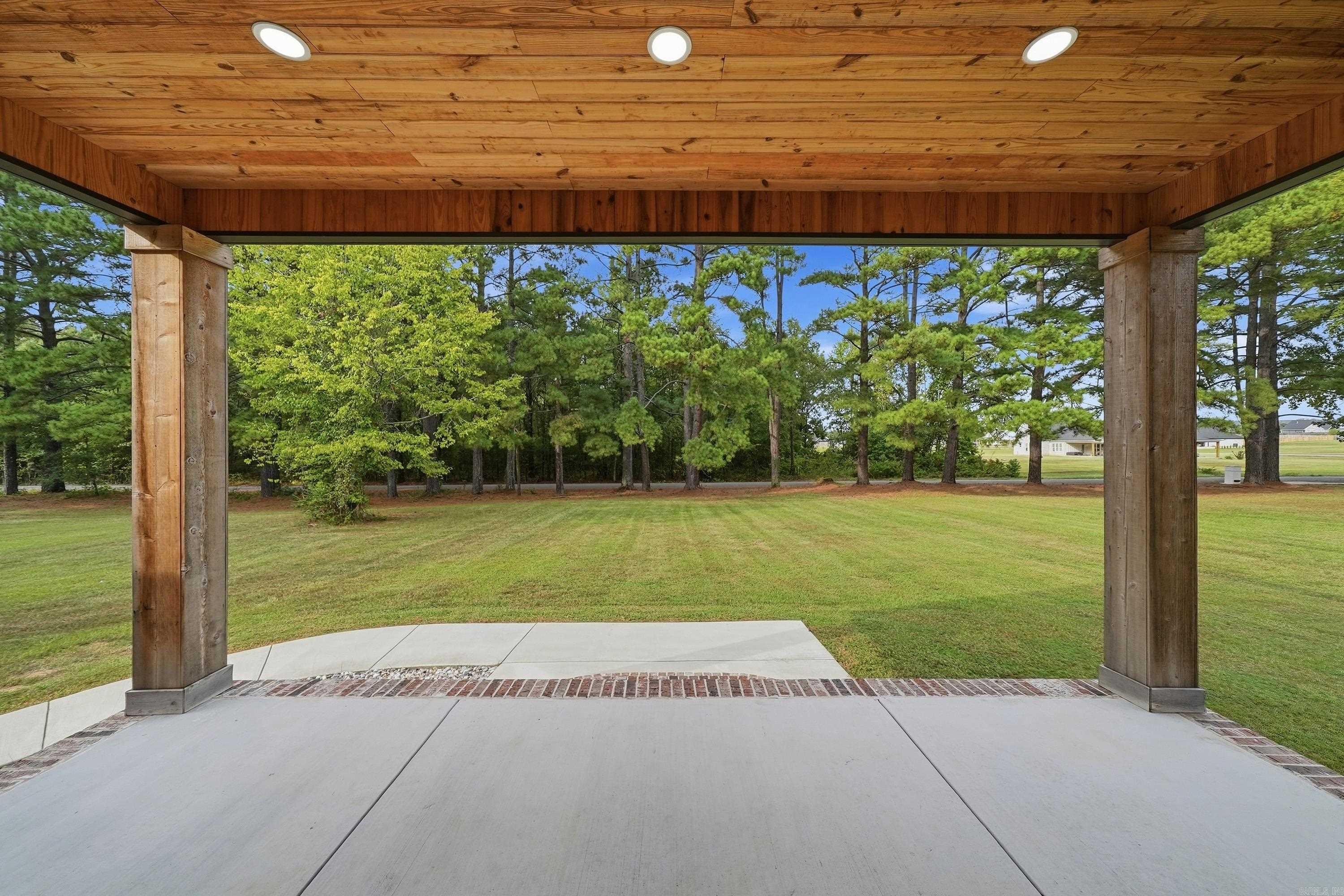 270 Arrowhead Road