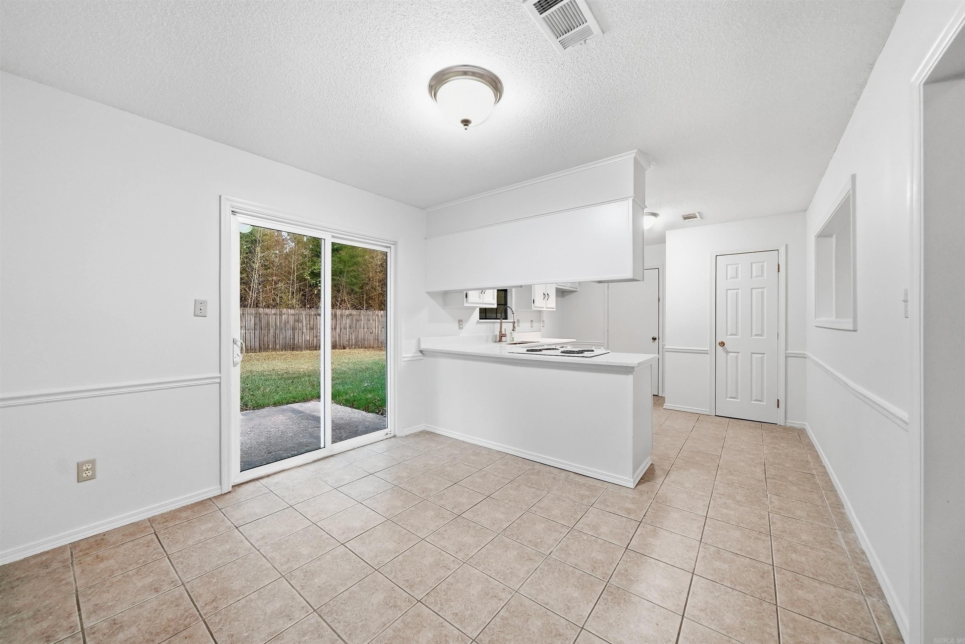 2301 Carywood Dr