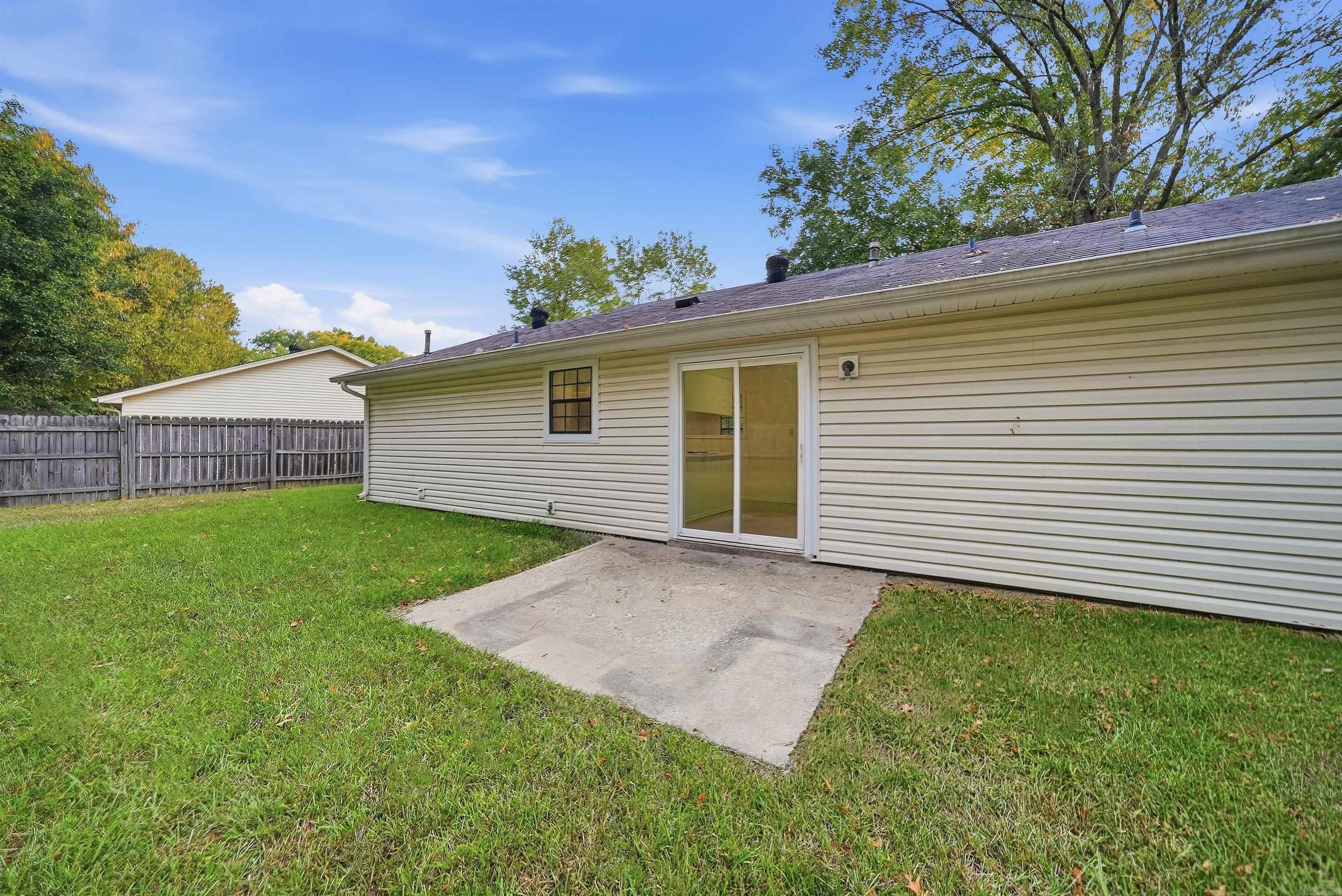 2301 Carywood Dr