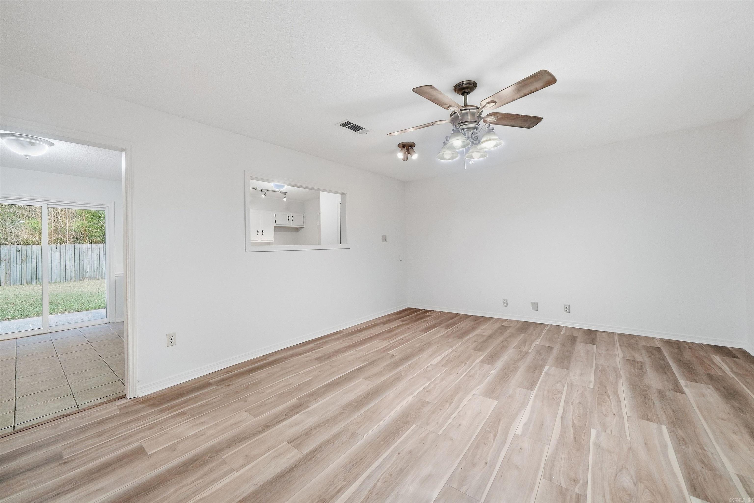 2301 Carywood Dr