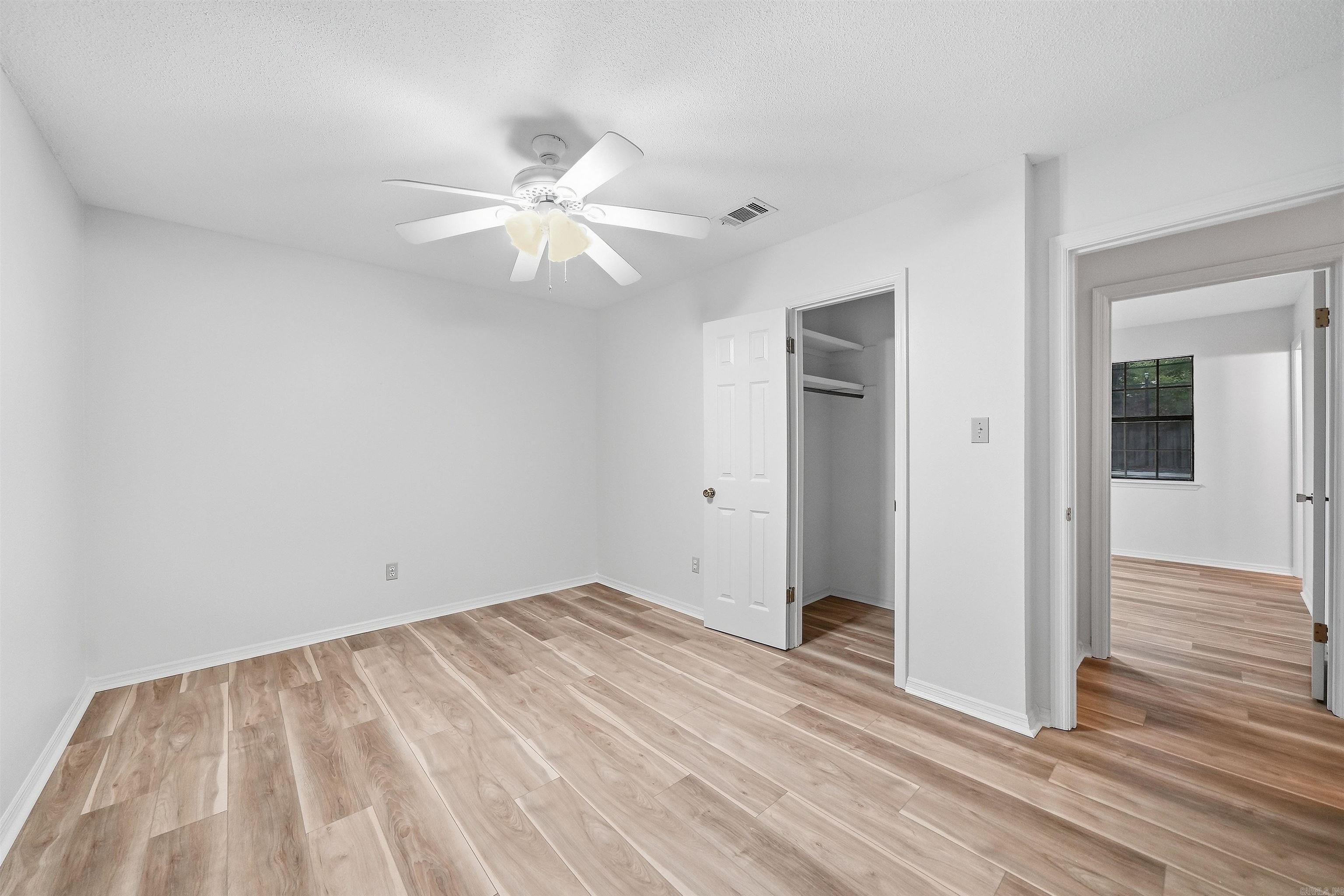 2301 Carywood Dr