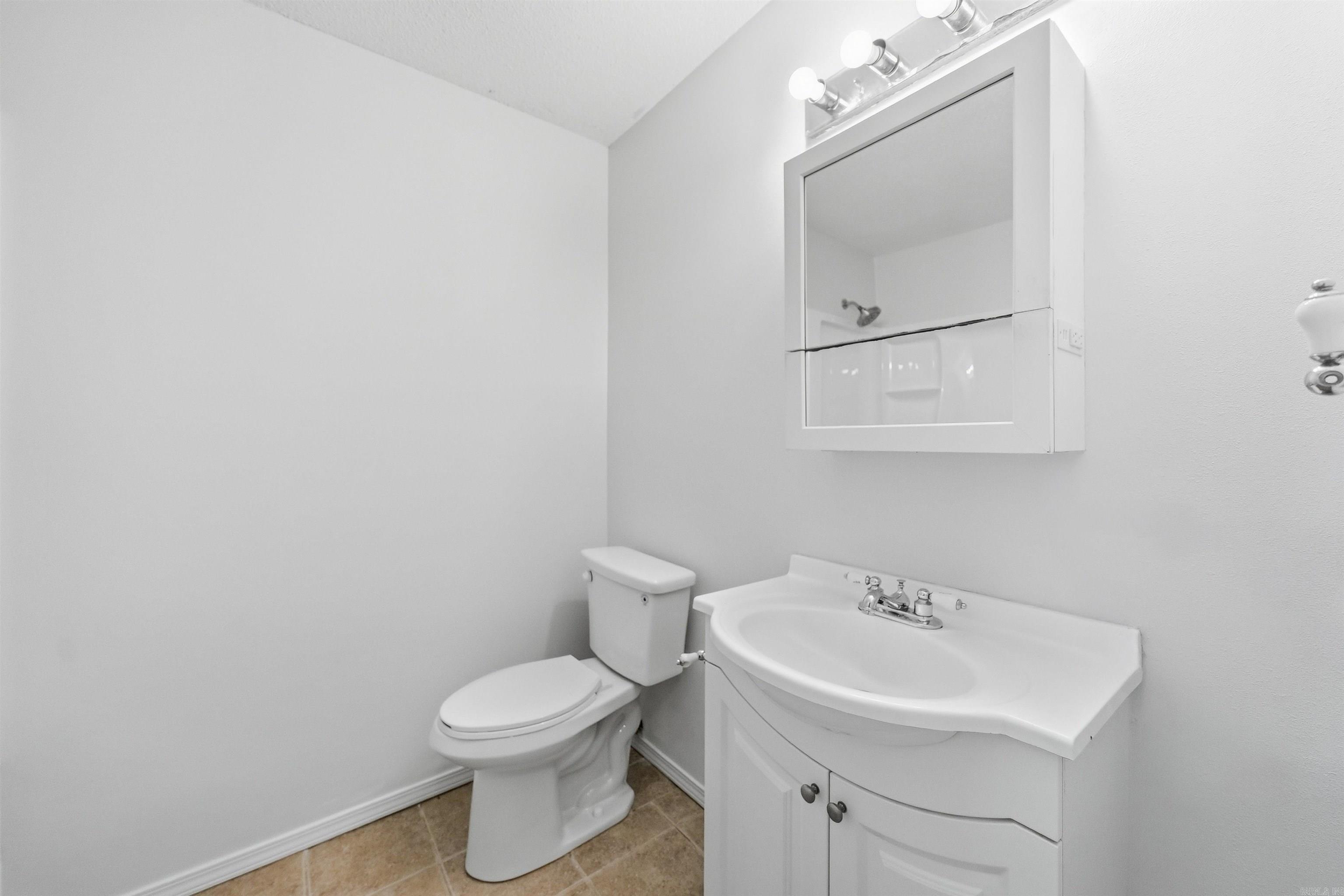 2301 Carywood Dr