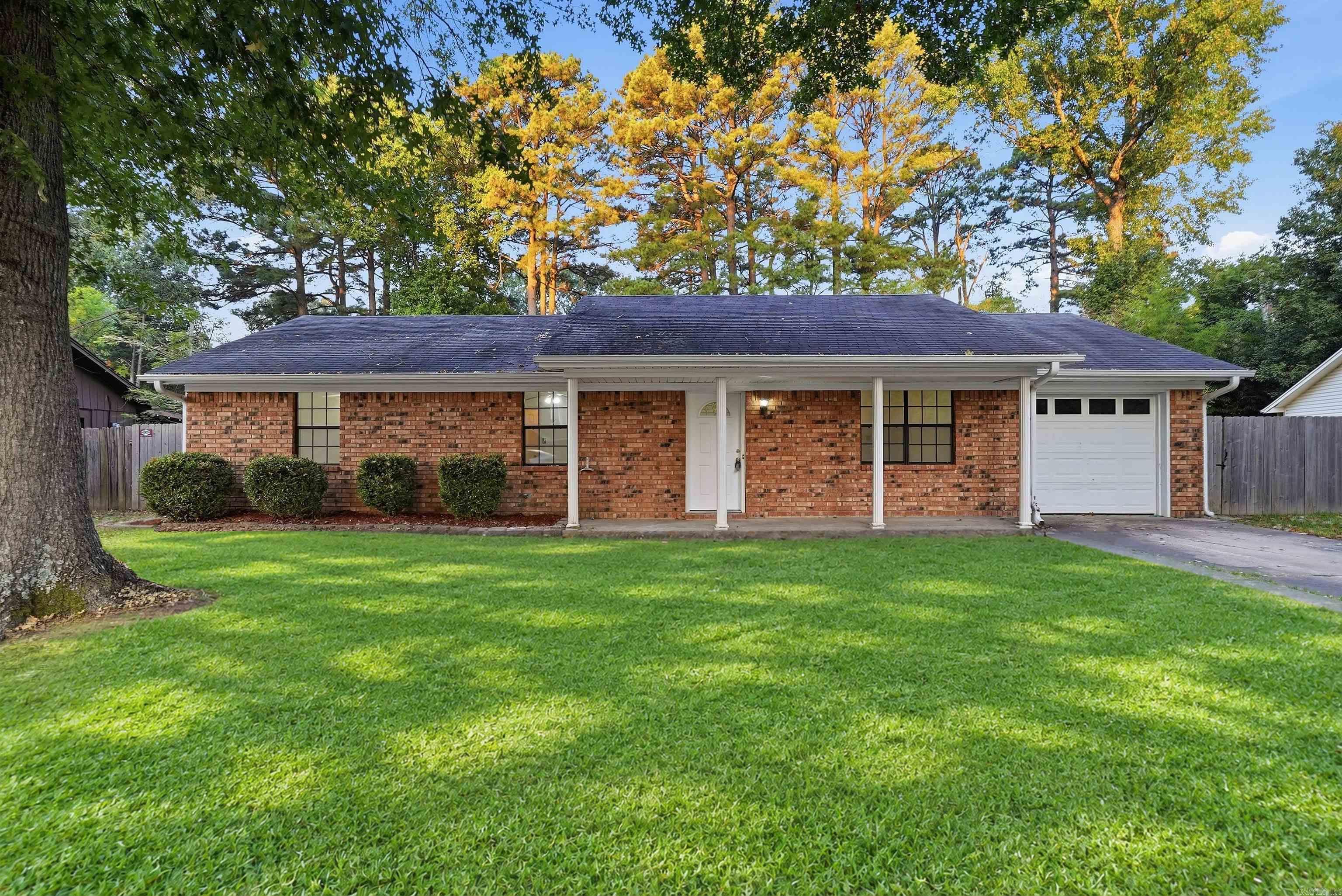 2301 Carywood Dr